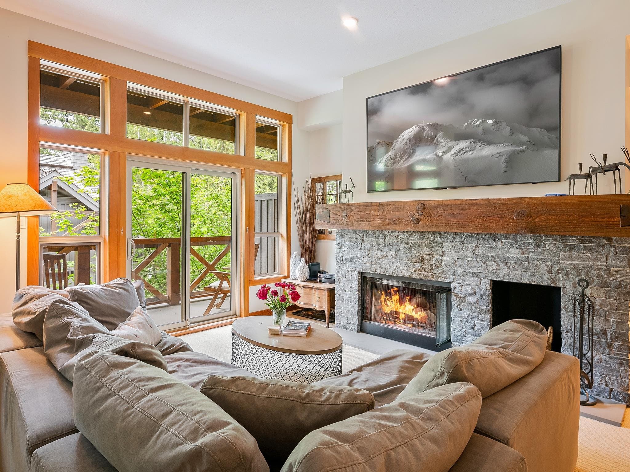 6 - 4668 Blackcomb Way, Whistler, V8E 0Z2 — photo 3