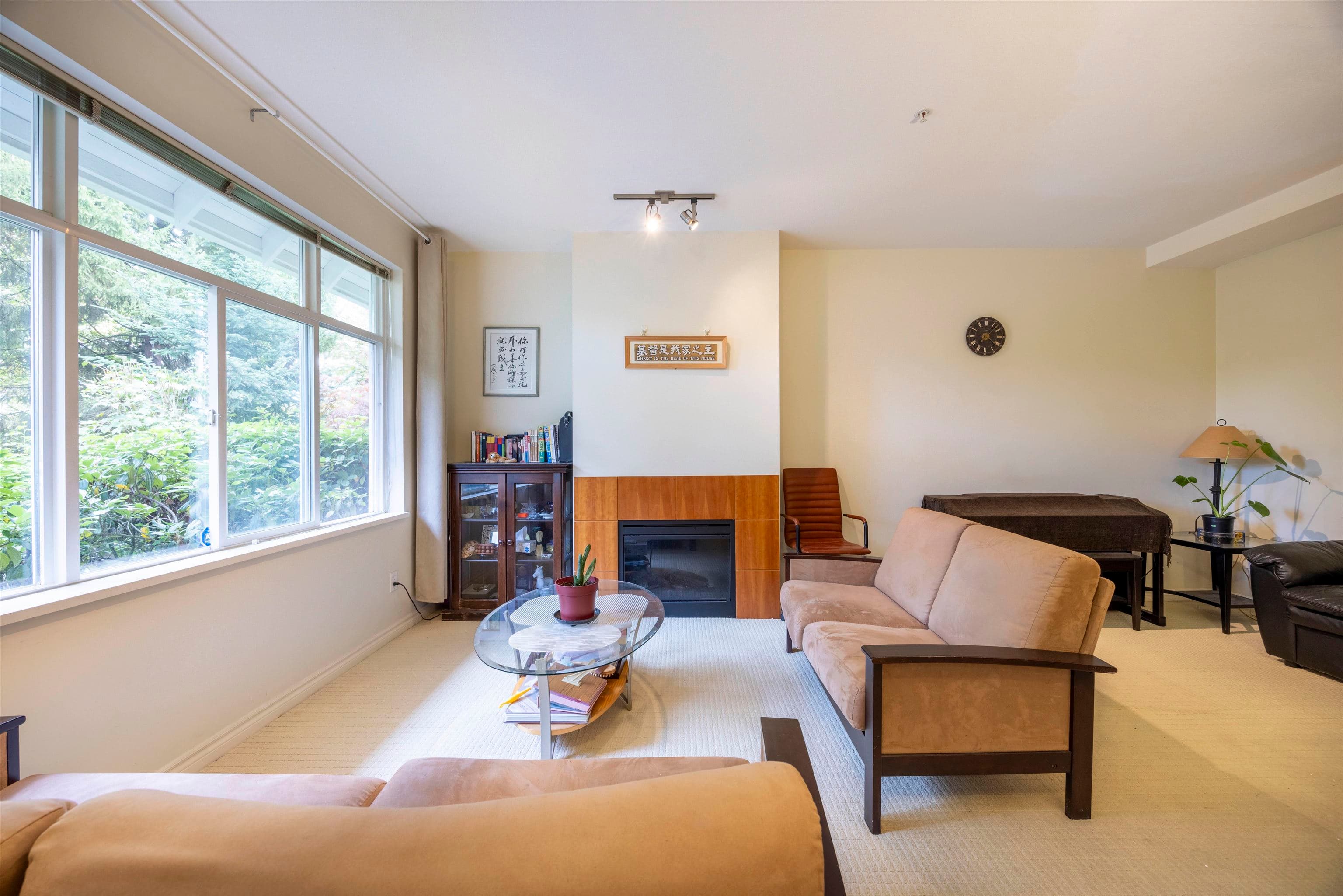 46 - 6878 Southpoint Drive, Burnaby, V3N 5E4 — photo 2