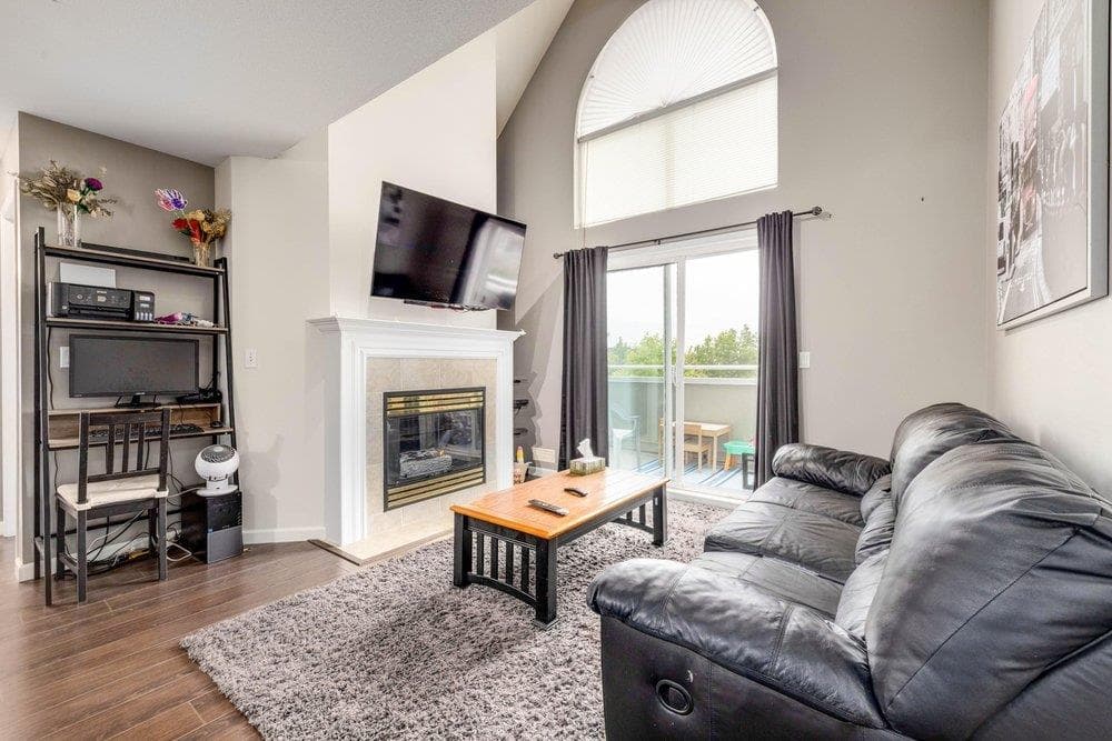 412 - 12125 75a Avenue, Surrey, V3W 1B9 — photo 5