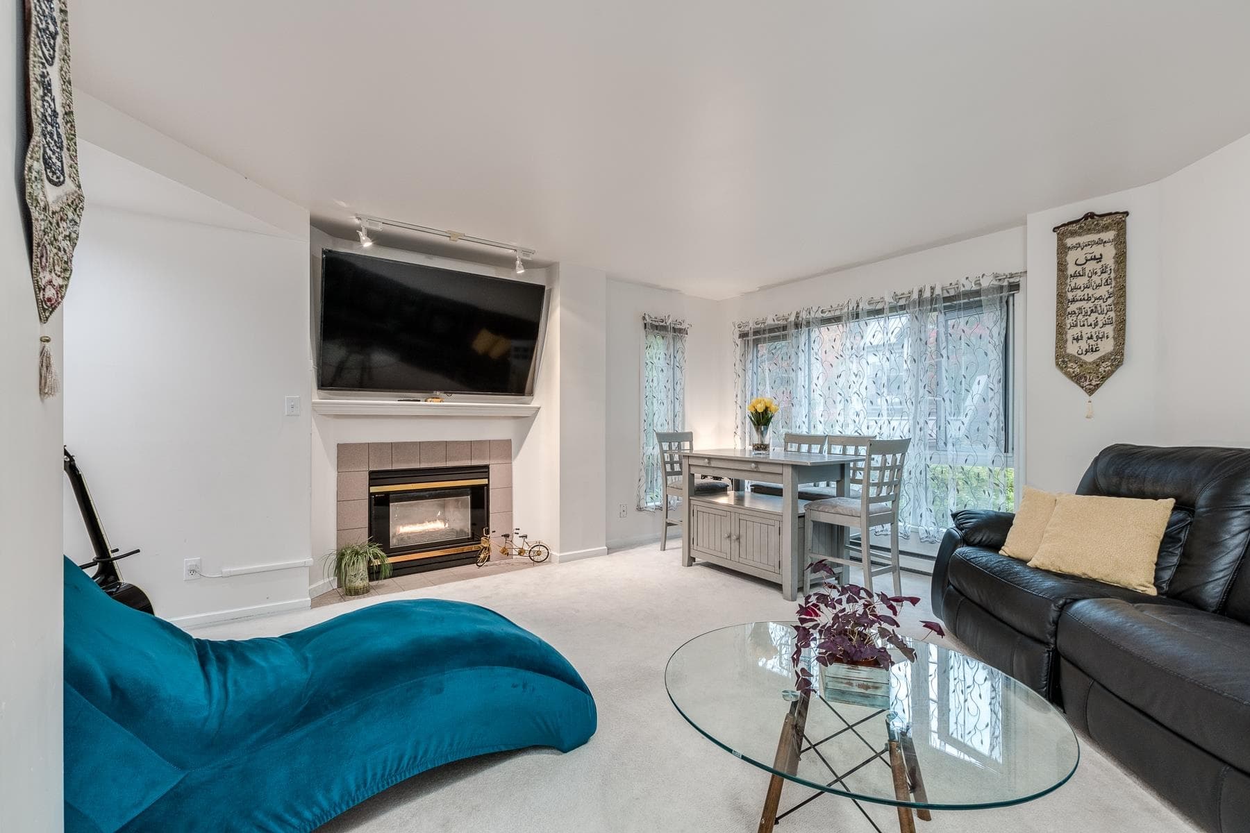 201 - 9962 148 Street, Surrey