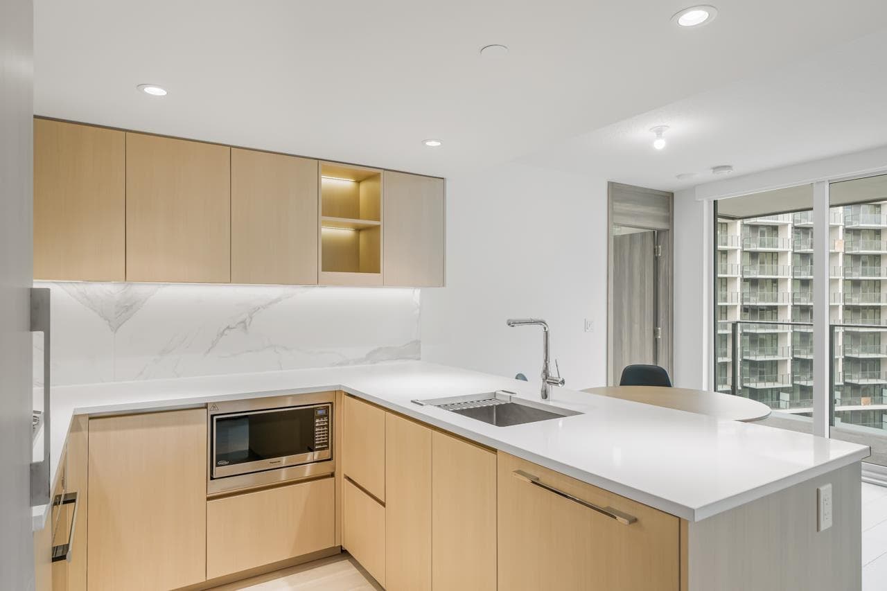 909 - 8555 Capstan Way, Richmond, V6X 0W1 — photo 4