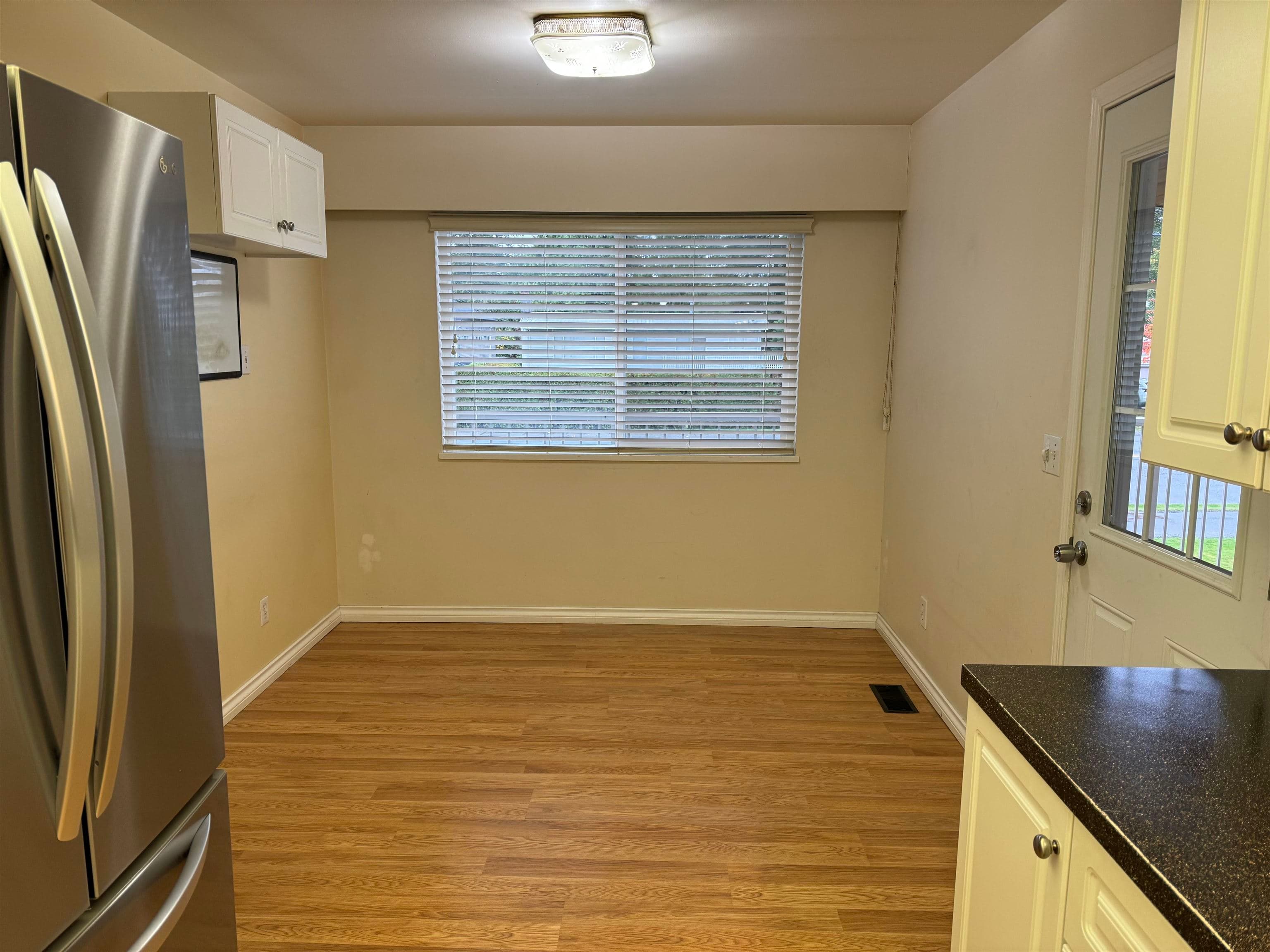 10834 84 Avenue, Delta, V4C 2L4 — photo 2