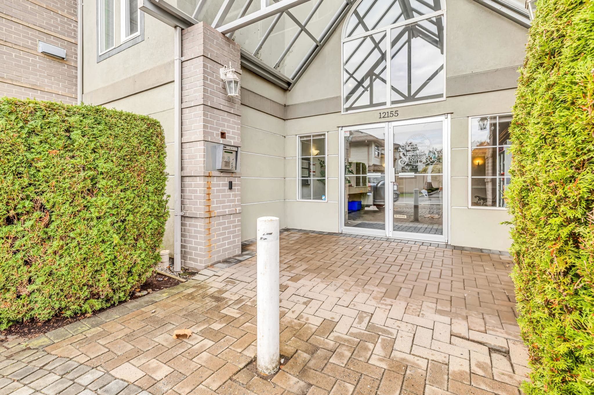 203 - 12155 75a Avenue, Surrey, V3W 1B9 — photo 2