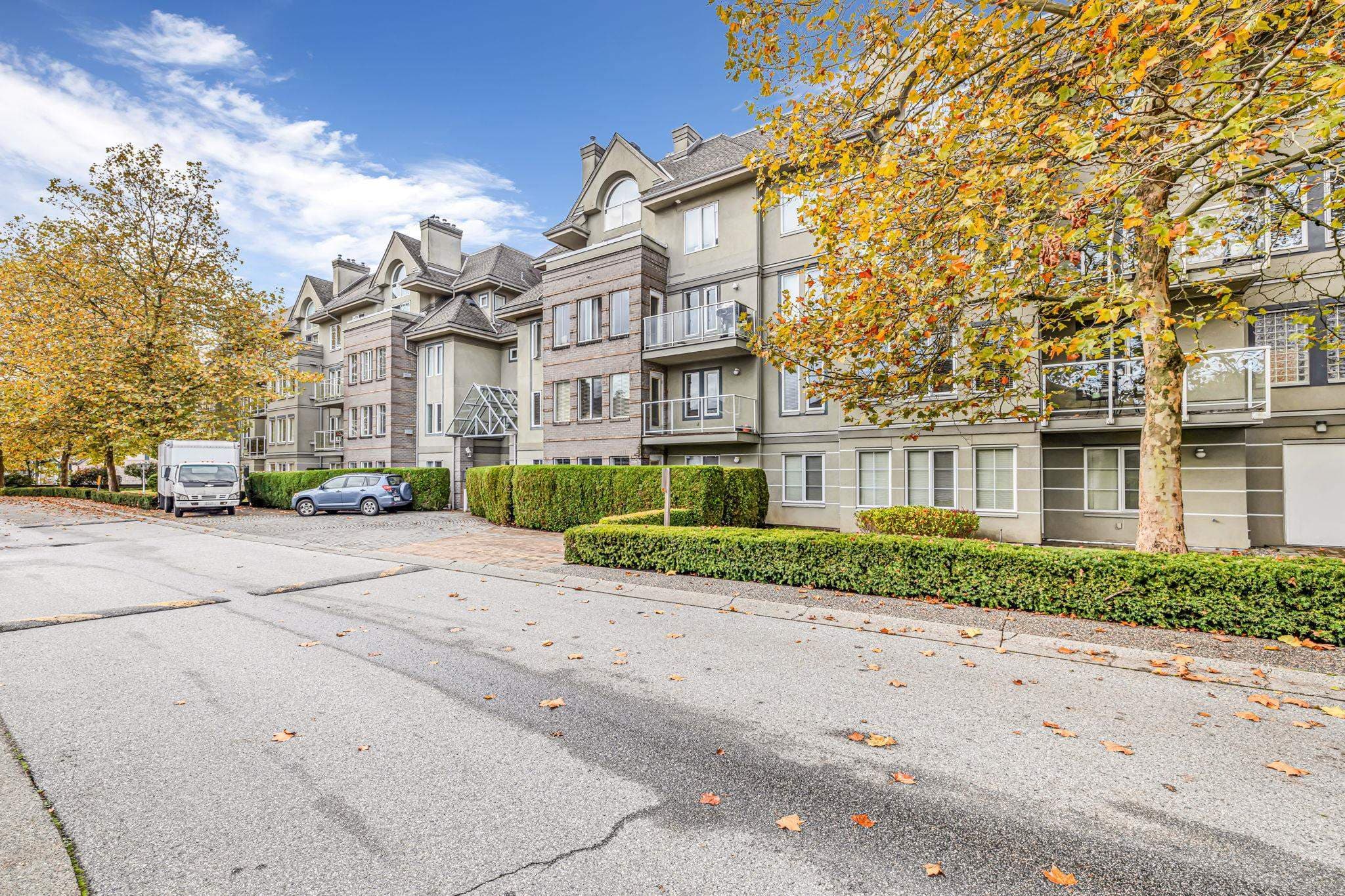 203 - 12155 75a Avenue, Surrey, V3W 1B9 — photo 3