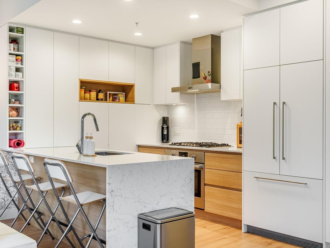 329 - 55 Klahanie Drive, Port Moody, V3H 0M9 — photo 2