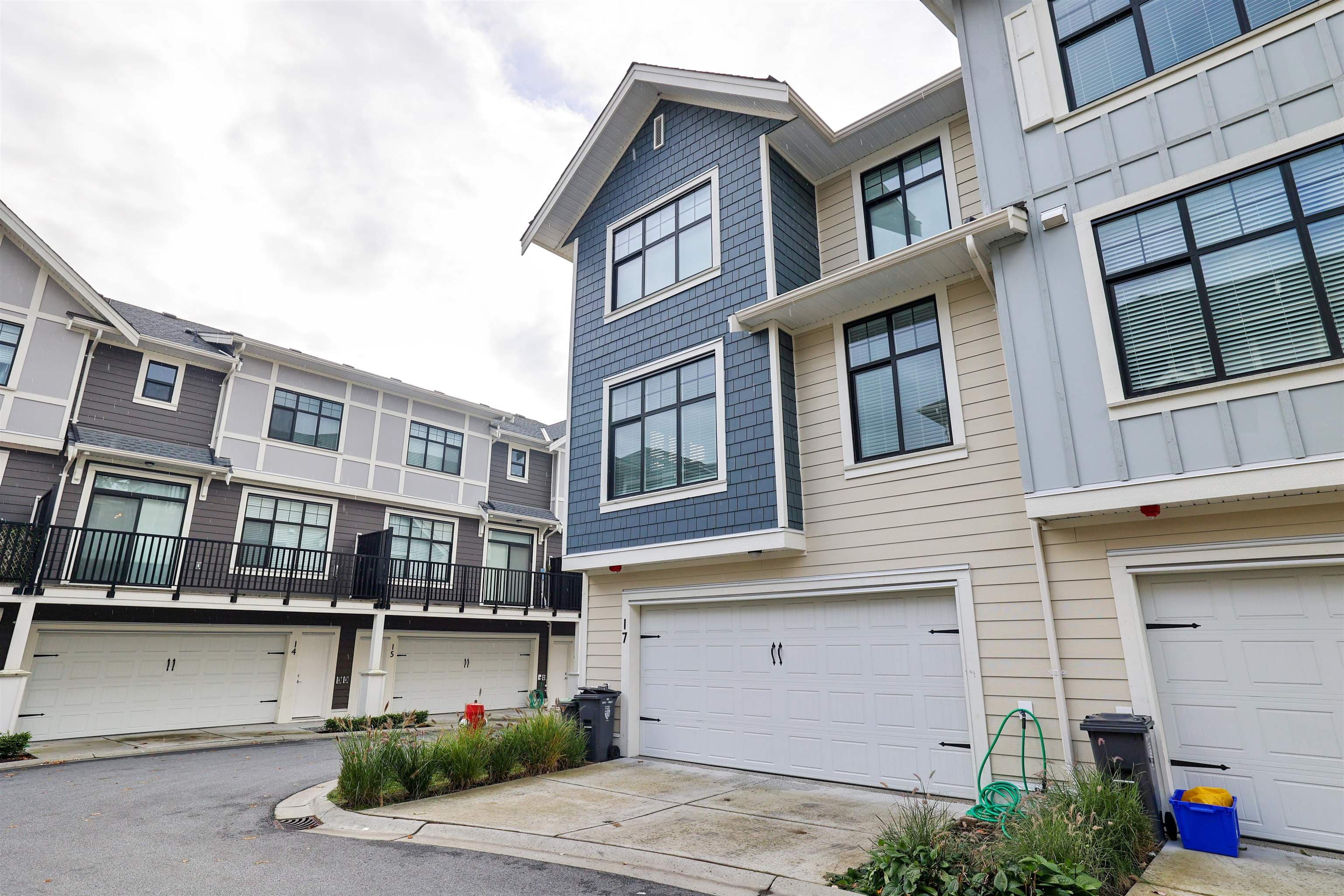 17 - 20327 72b Avenue, Langley, V2Y 4J6 — photo 2