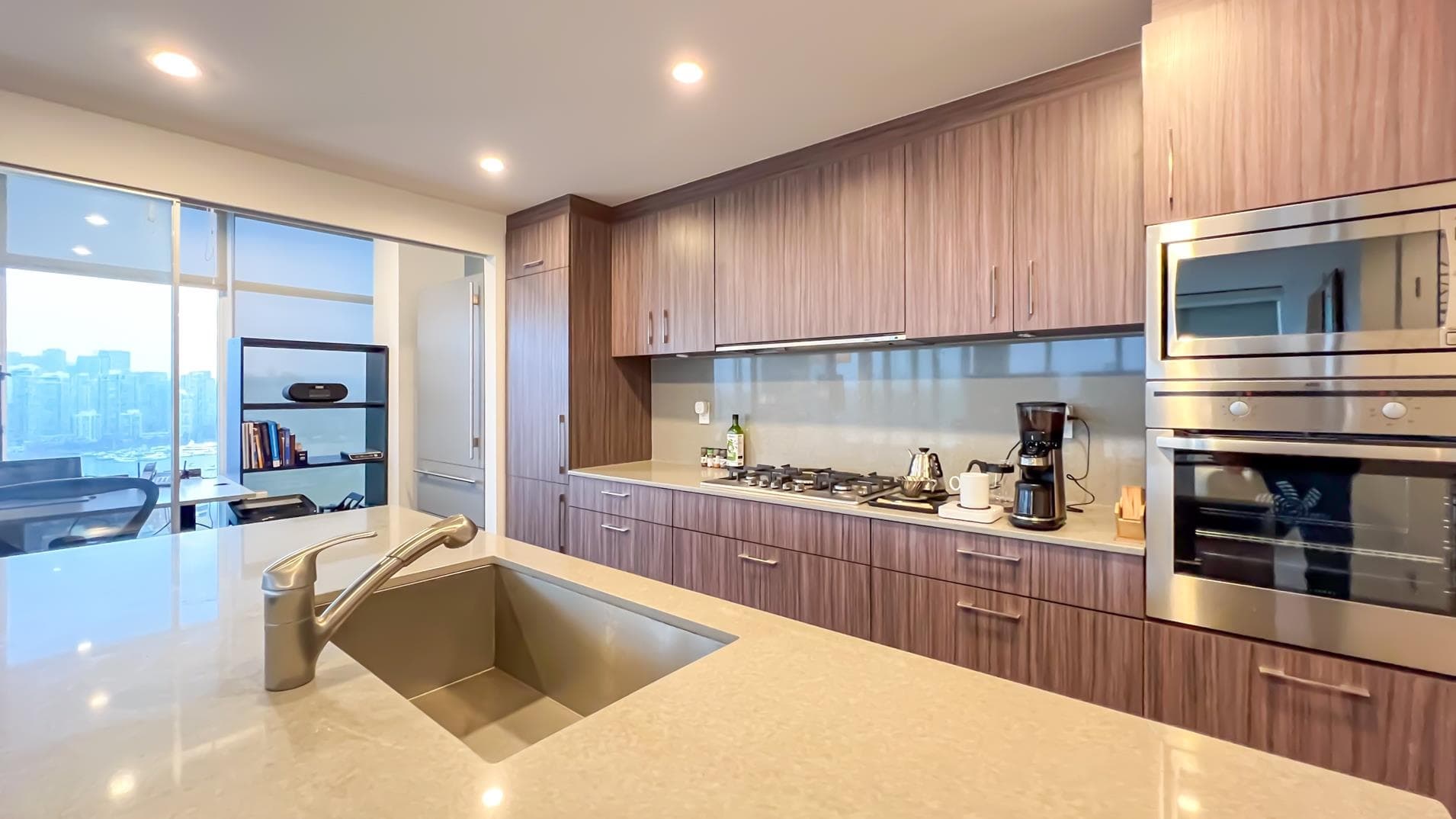 1801 - 2411 Heather Street, Vancouver, V5Z 0B7 — photo 2