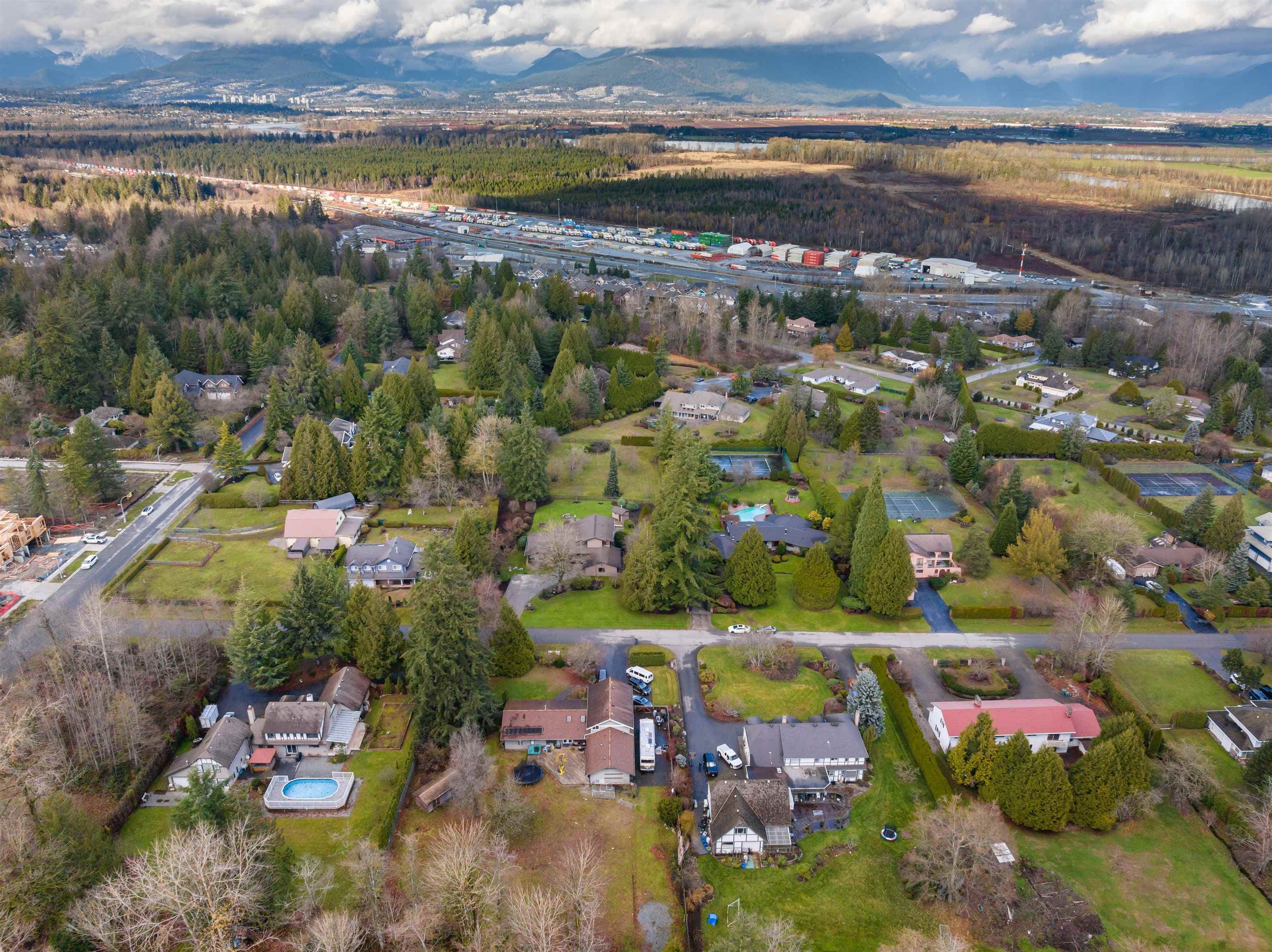 17379 101 Avenue, Surrey, V4N 4L7 — photo 4