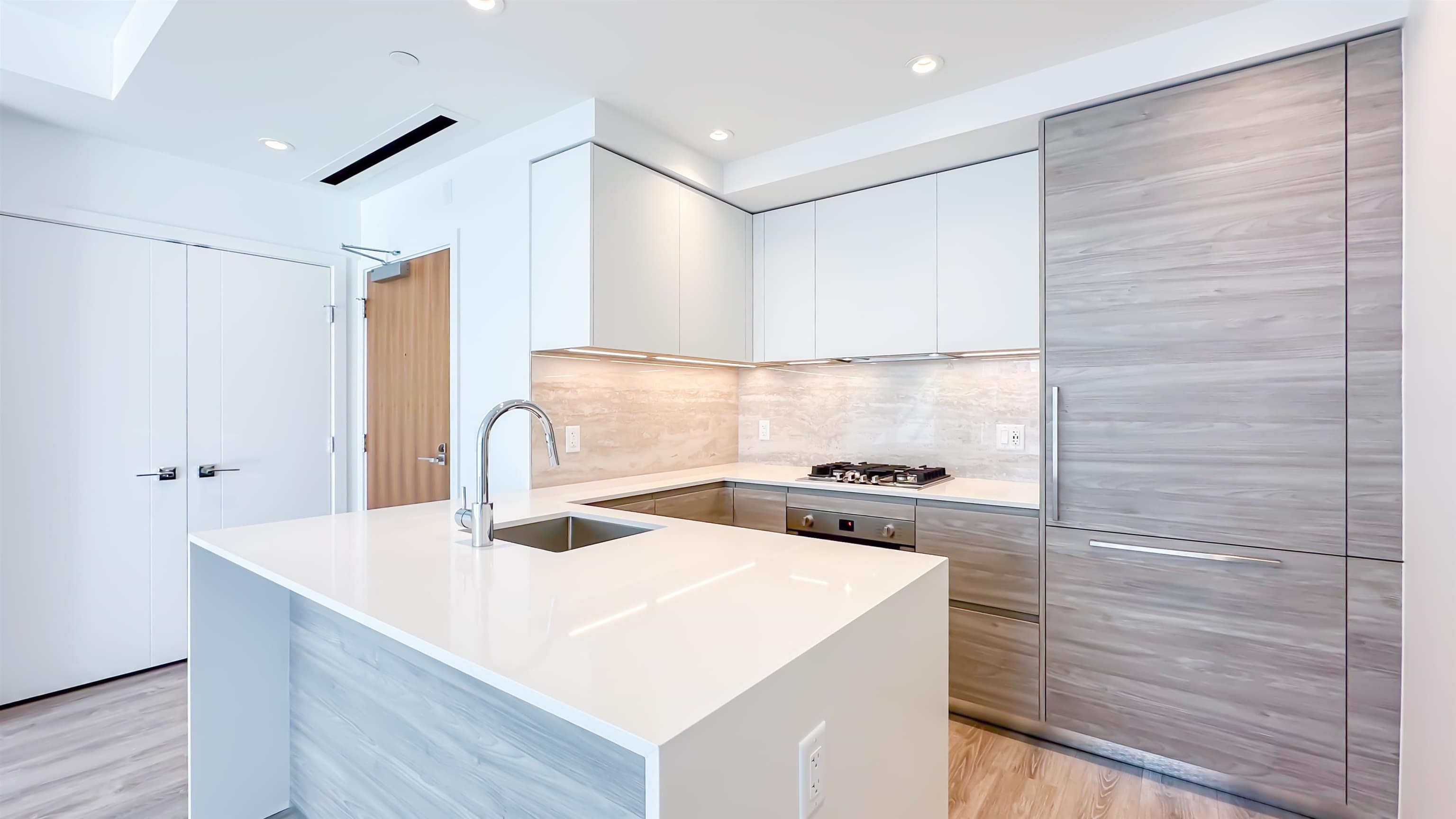 501 - 680 Quayside Drive, New Westminster, V3M 0P2 — photo 4