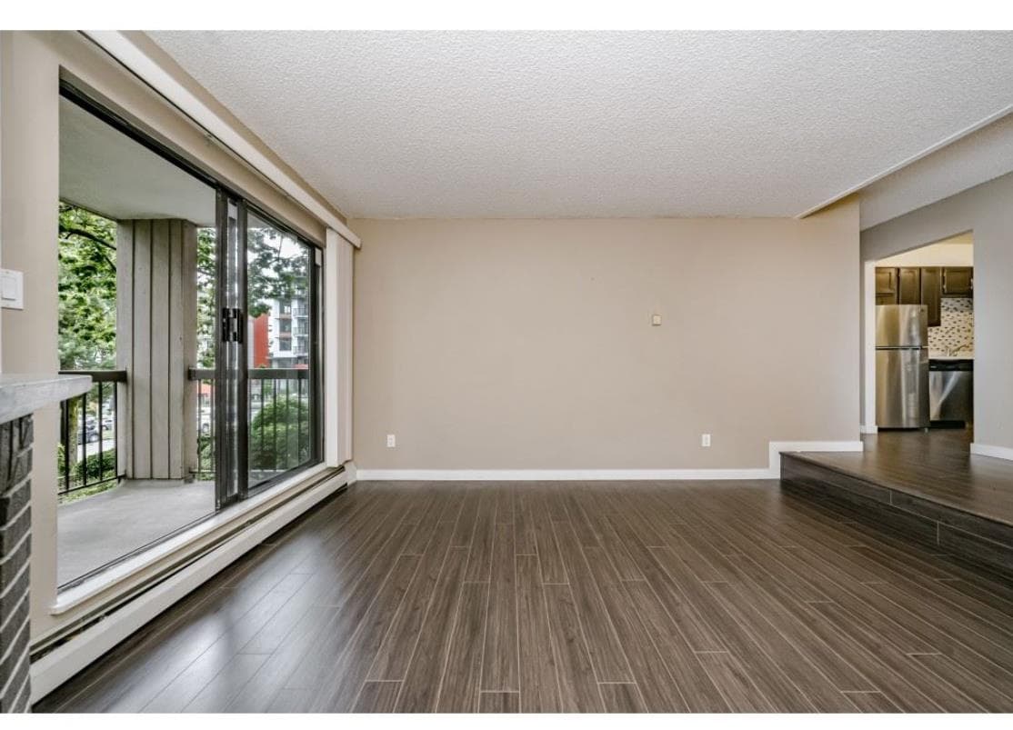 2106 - 13819 100 Avenue, Surrey, V3T 5L1 — photo 2