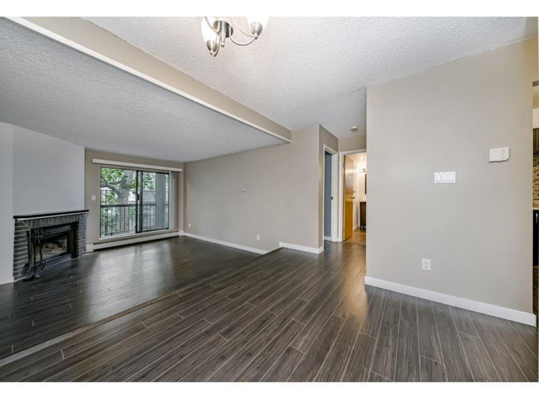 2106 - 13819 100 Avenue, Surrey, V3T 5L1 — photo 4