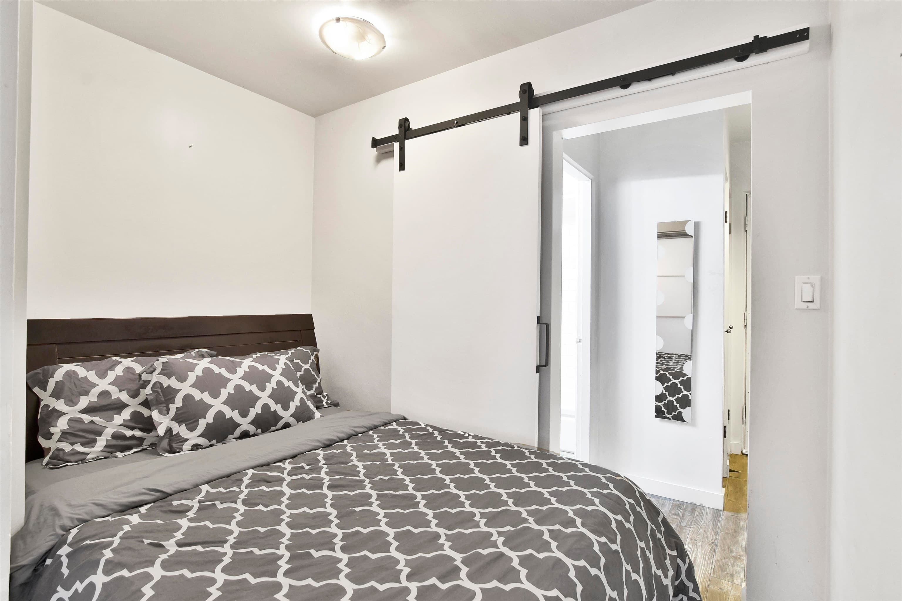 104 - 1540 Haro Street, Vancouver, V6G 1G6 — photo 5