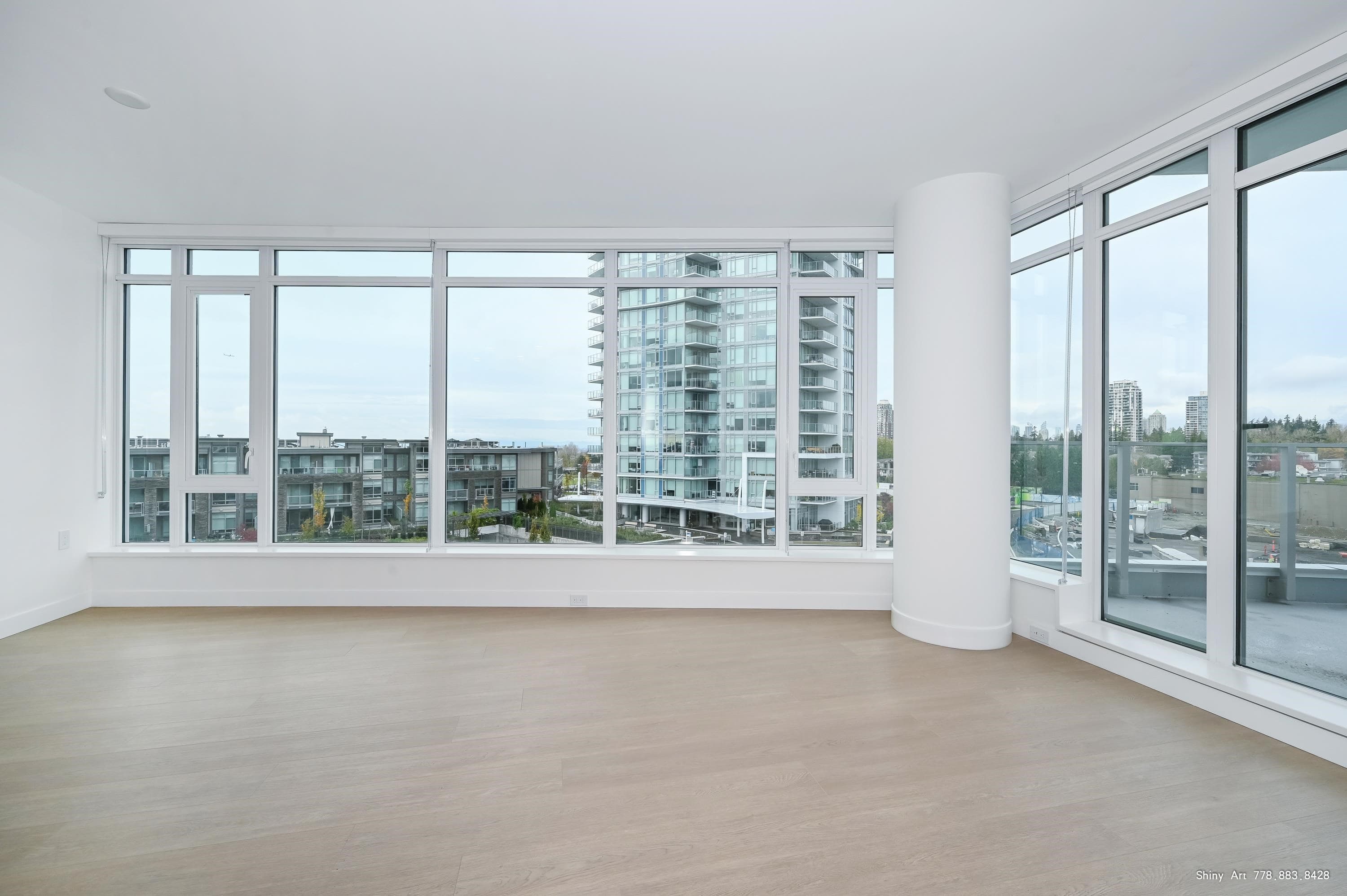 405 - 7769 Park Crescent, Burnaby, V3N 0J7 — photo 3