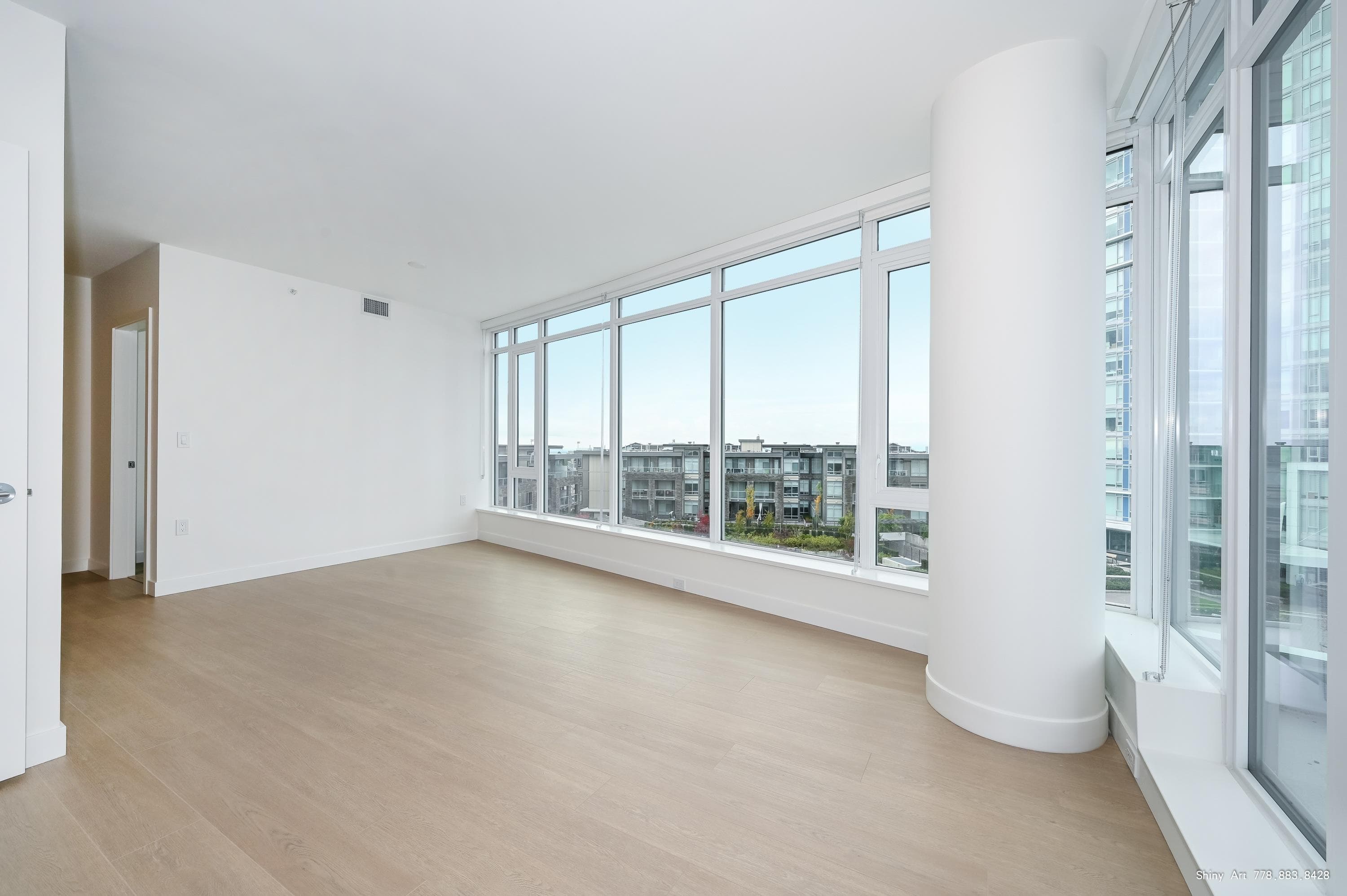 405 - 7769 Park Crescent, Burnaby, V3N 0J7 — photo 4