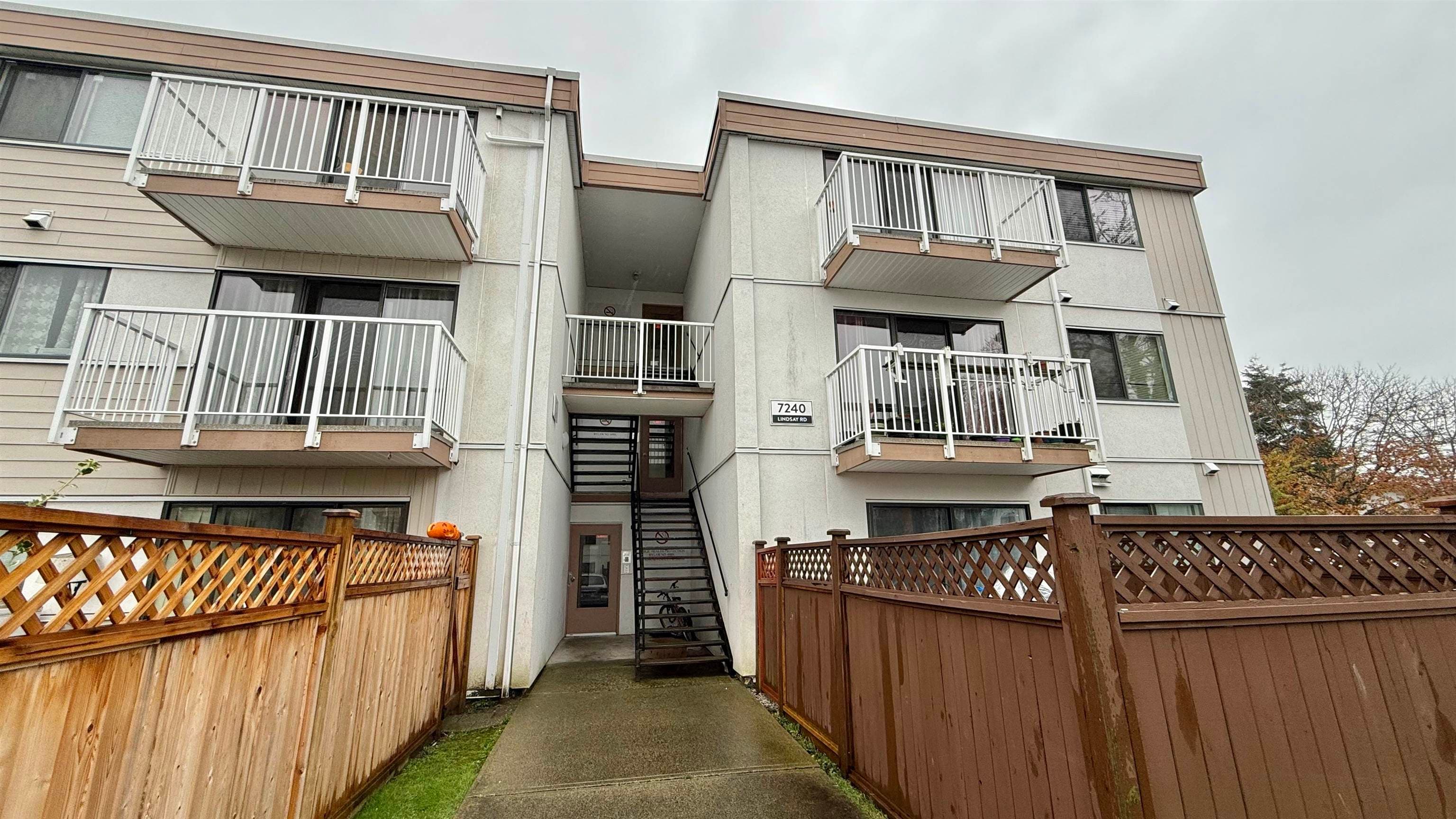 315 - 7240 Lindsay Road, Richmond, V7C 3M6 — photo 1
