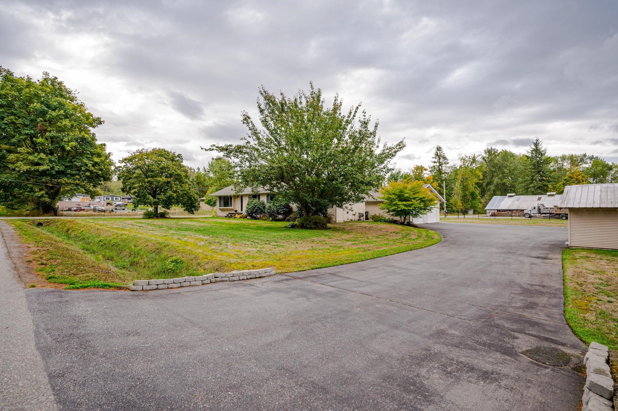 19810 20 Avenue, Langley, V2Z 1Z3 — photo 1