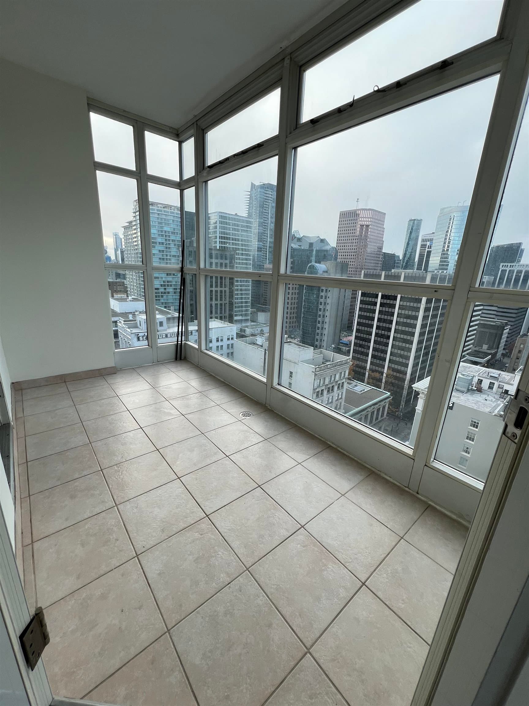 2404 - 438 Seymour Street, Vancouver, V6B 6H4 — photo 4