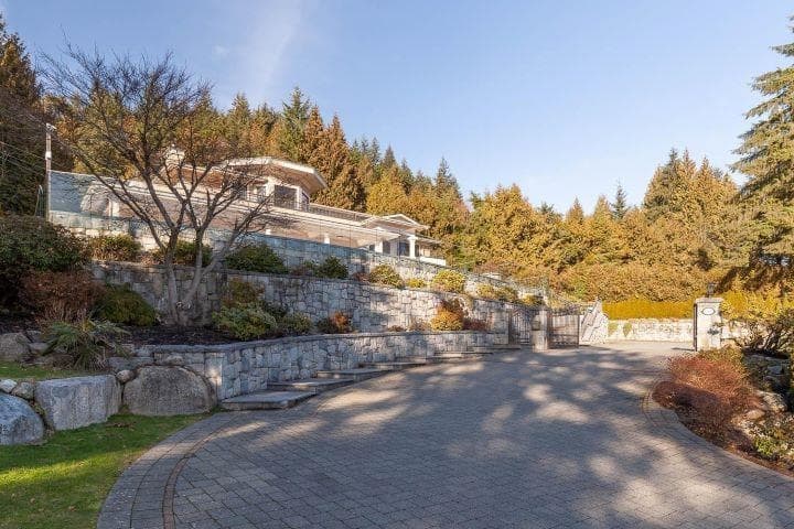1167 Eyremount Drive, West Vancouver, V7S 3J6 — photo 3