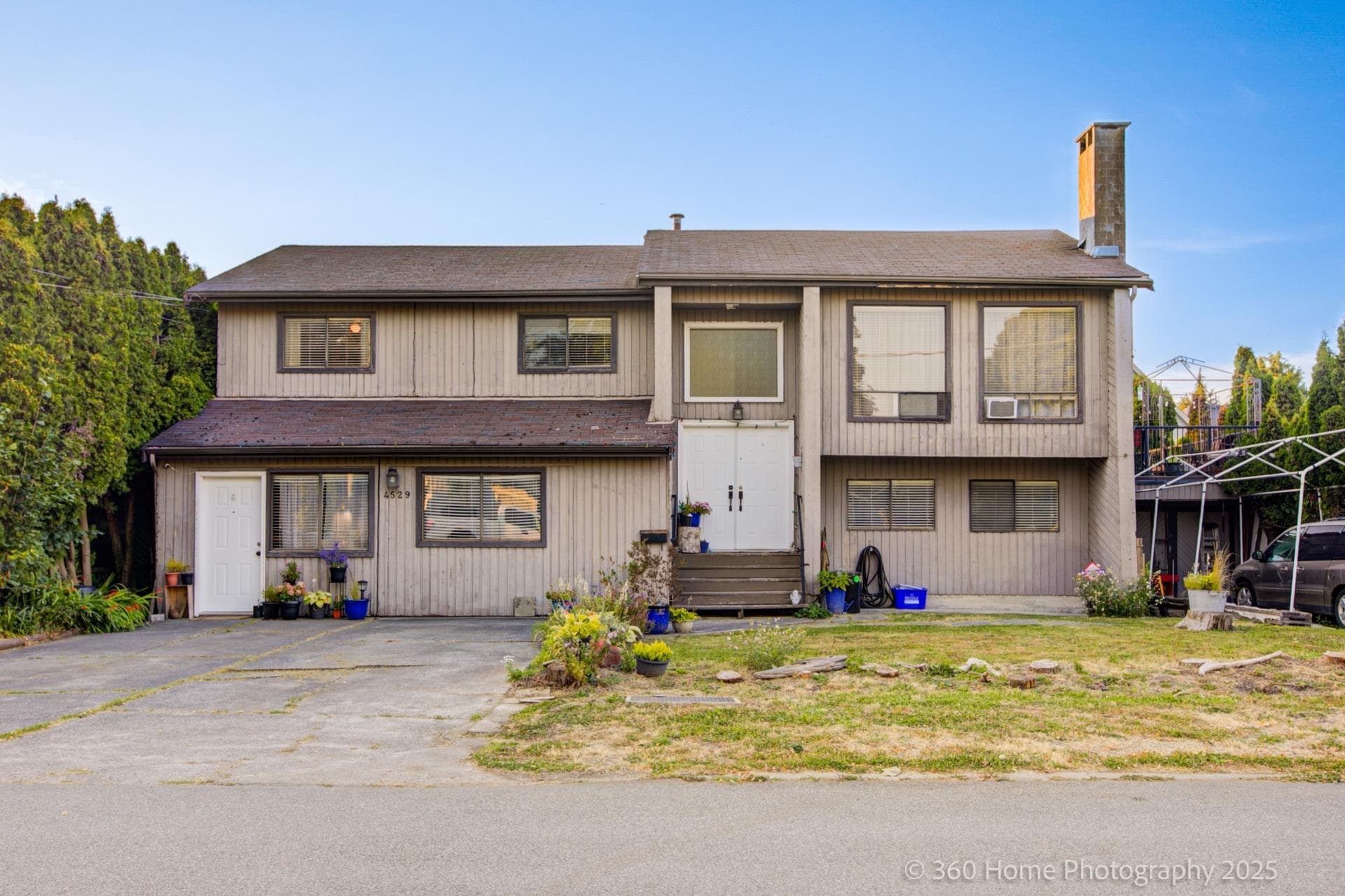4529 Savoy Street, Delta, V4K 1P4 — photo 1
