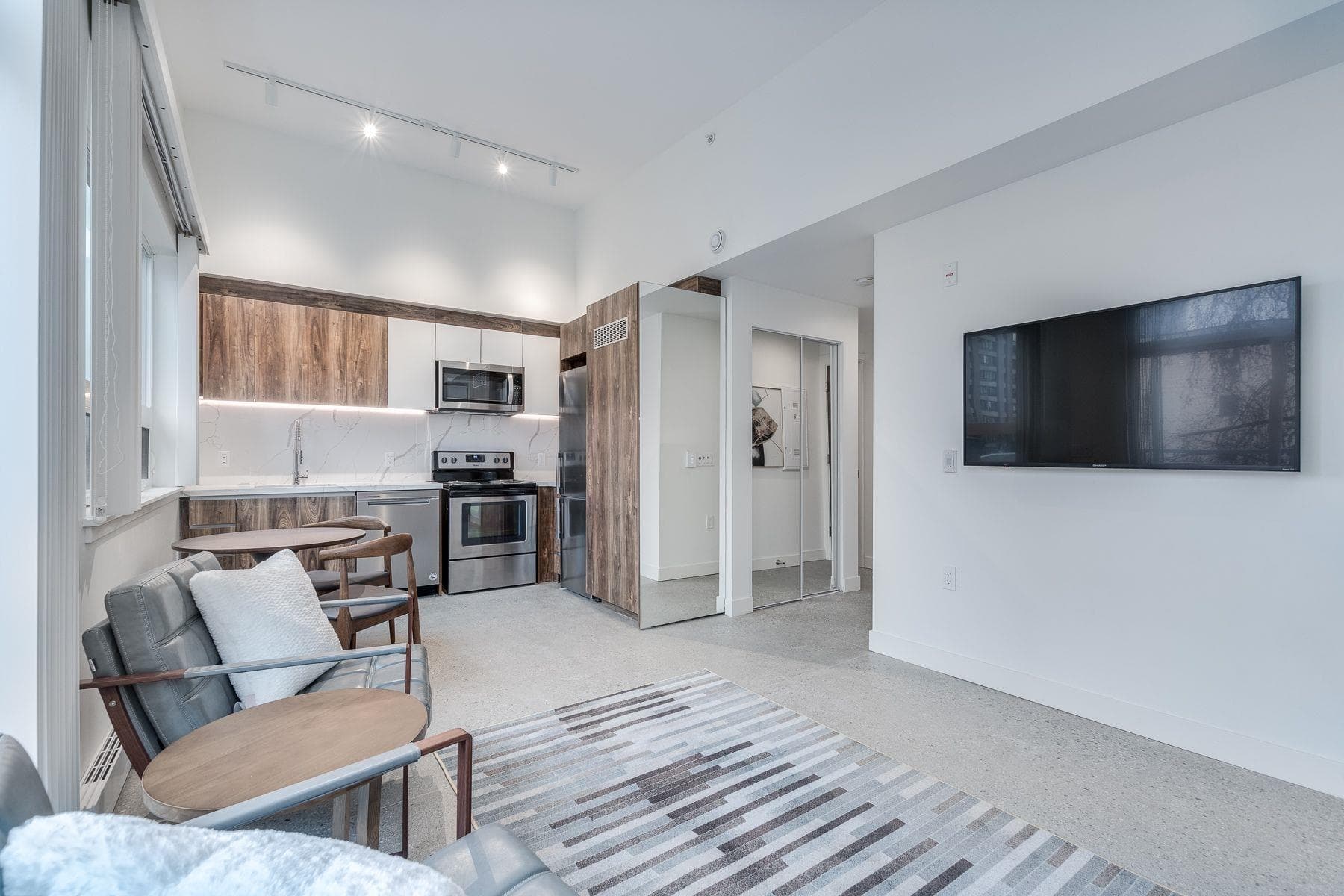 401 - 1170 Barclay Street, Vancouver, V6E 1H1 — photo 5