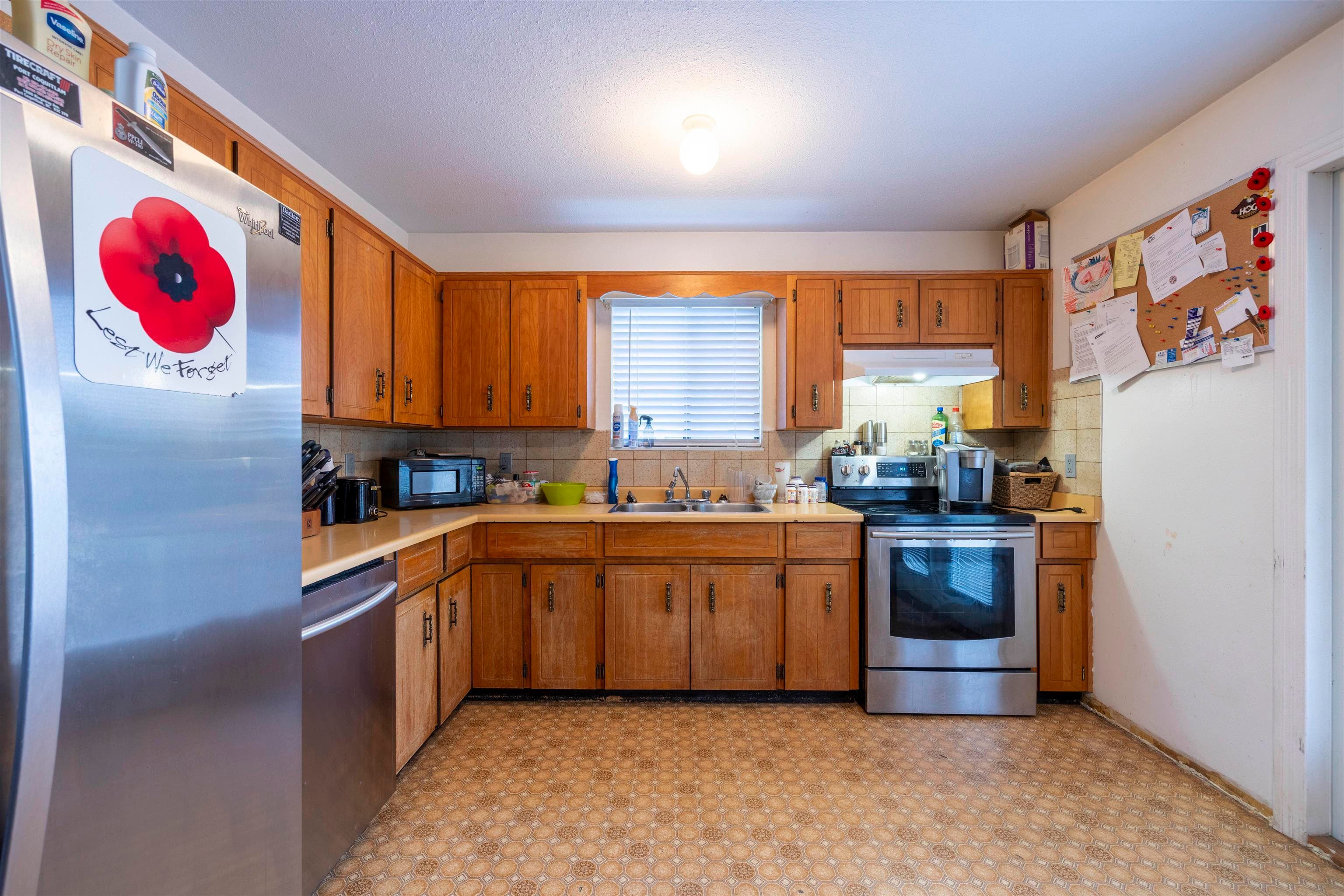 9742 149 Street, Surrey, V3R 8C6 — photo 5
