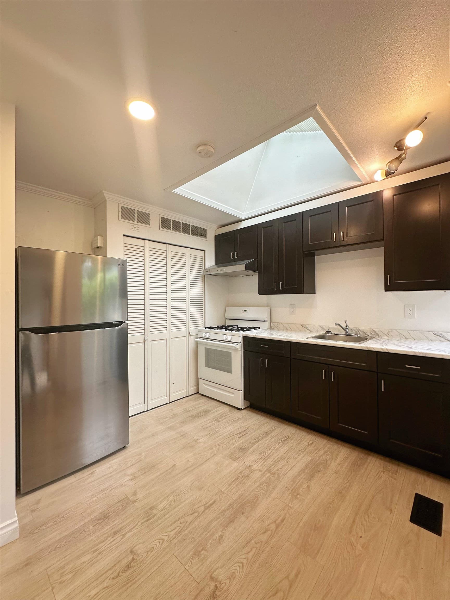 10071 Deagle Road, Richmond, V7A 1R3 — photo 4