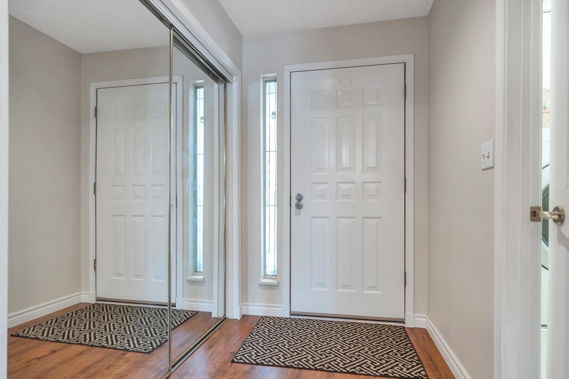 202 - 10584 153 Street, Surrey, V3R 9V1 — photo 3