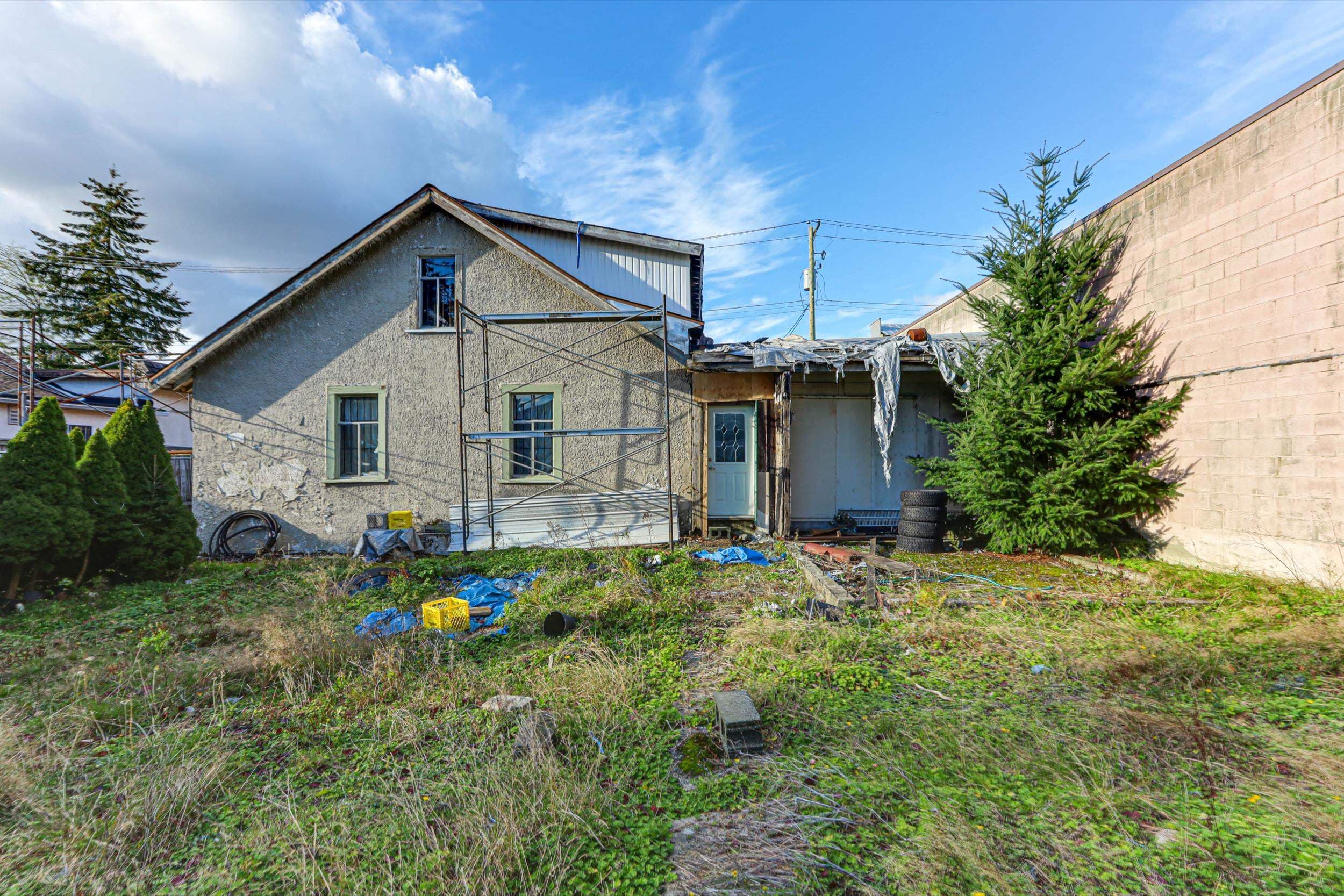 7474 Edmonds Street, Burnaby, V3N 1B2 — photo 4