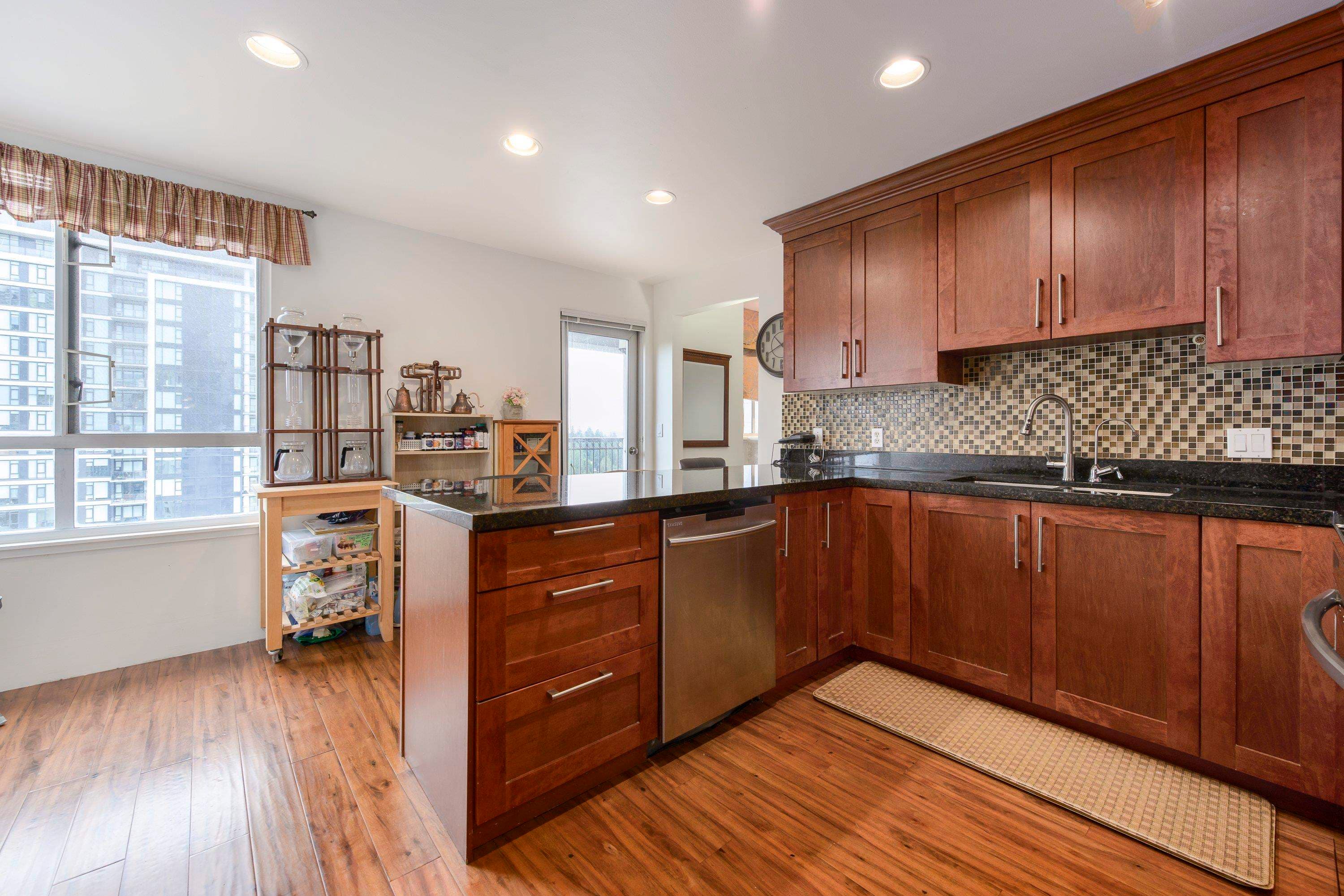 2103 - 555 Austin Avenue, Coquitlam, V3K 6R8 — photo 4