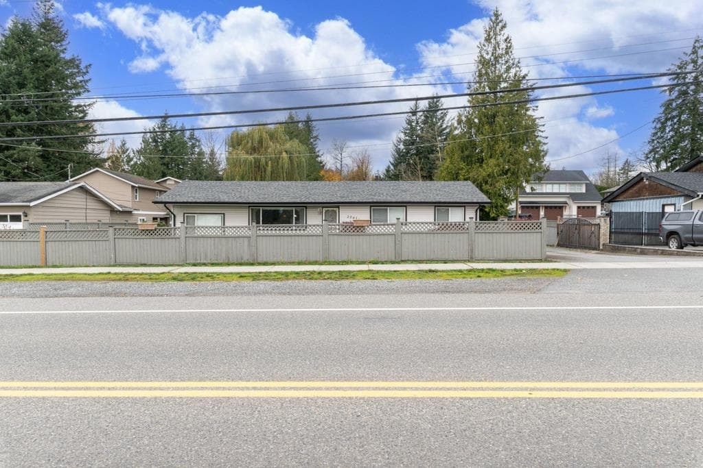 2561 Ross Road, Abbotsford, V4X 1J3 — photo 5