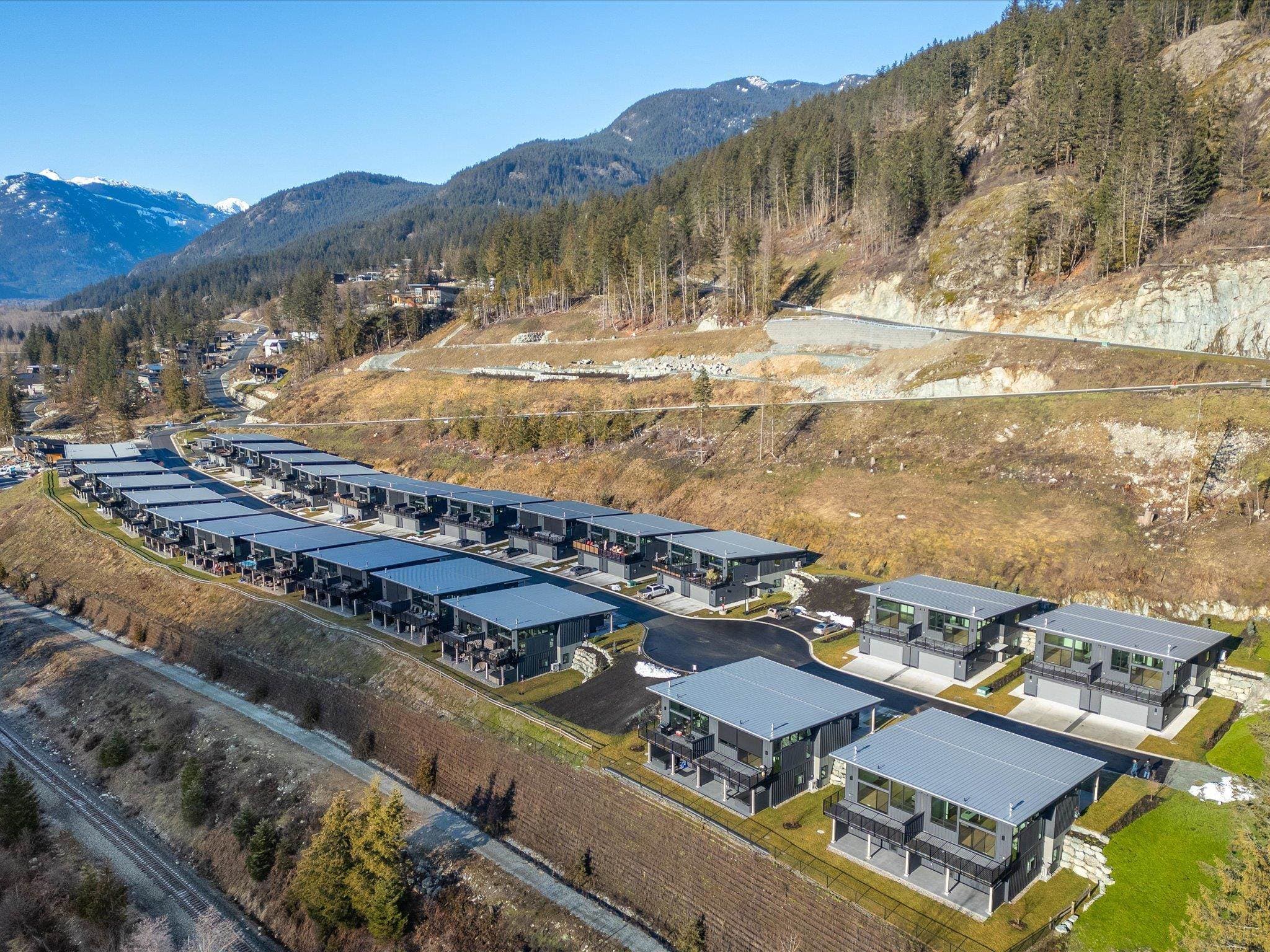 29 - 4000 Sunstone Way, Pemberton, V0N 2L3 — photo 2