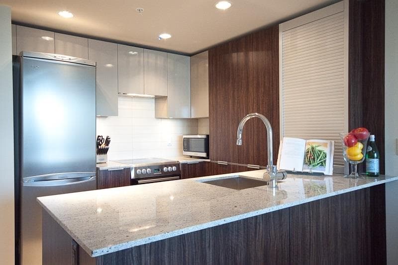 716 - 1088 Richards Street, Vancouver, V6B 0J8 — photo 5