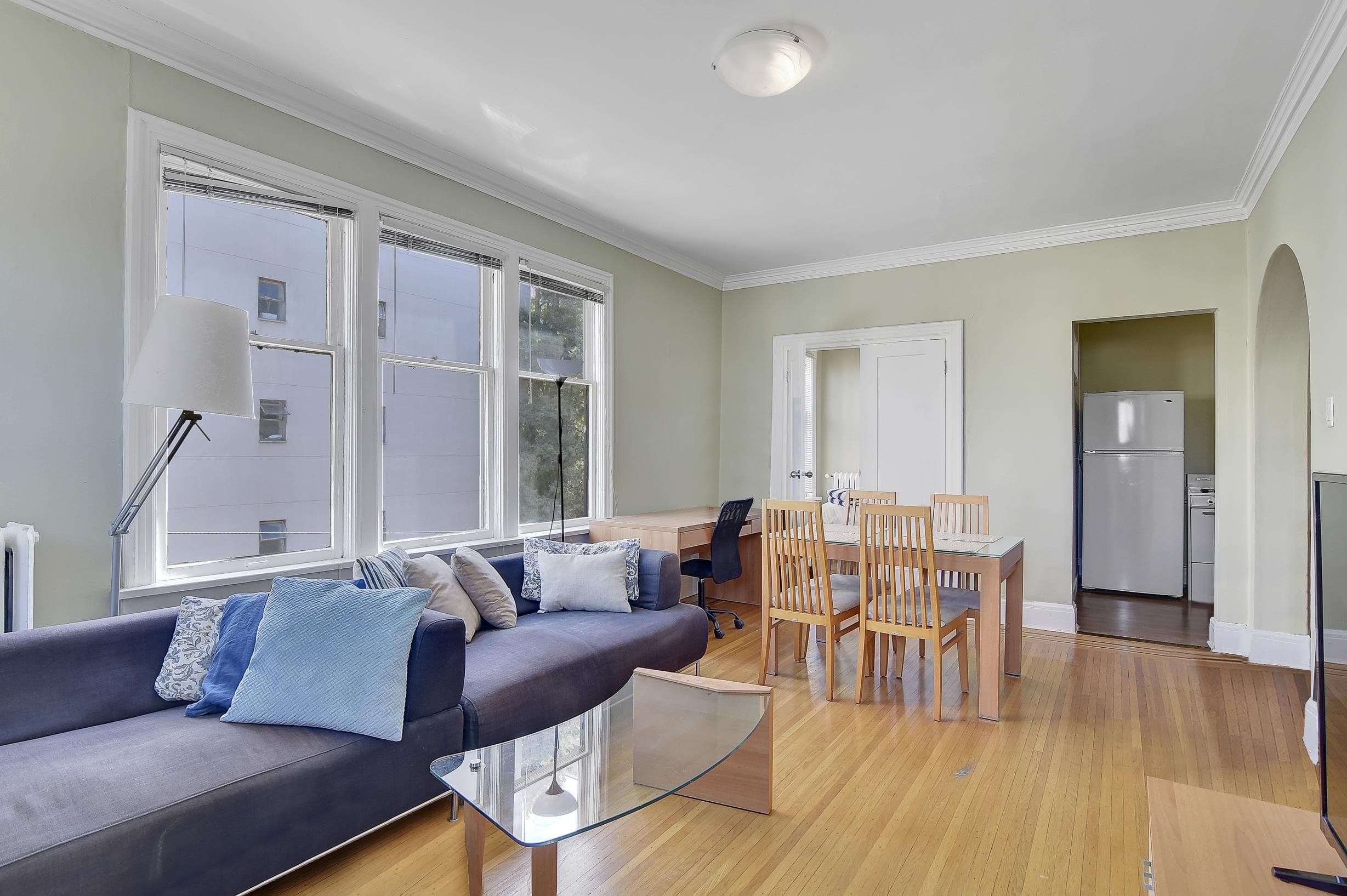 15 Unfurnished - 935 Jervis Street, Vancouver, V6E 2B5 — photo 2