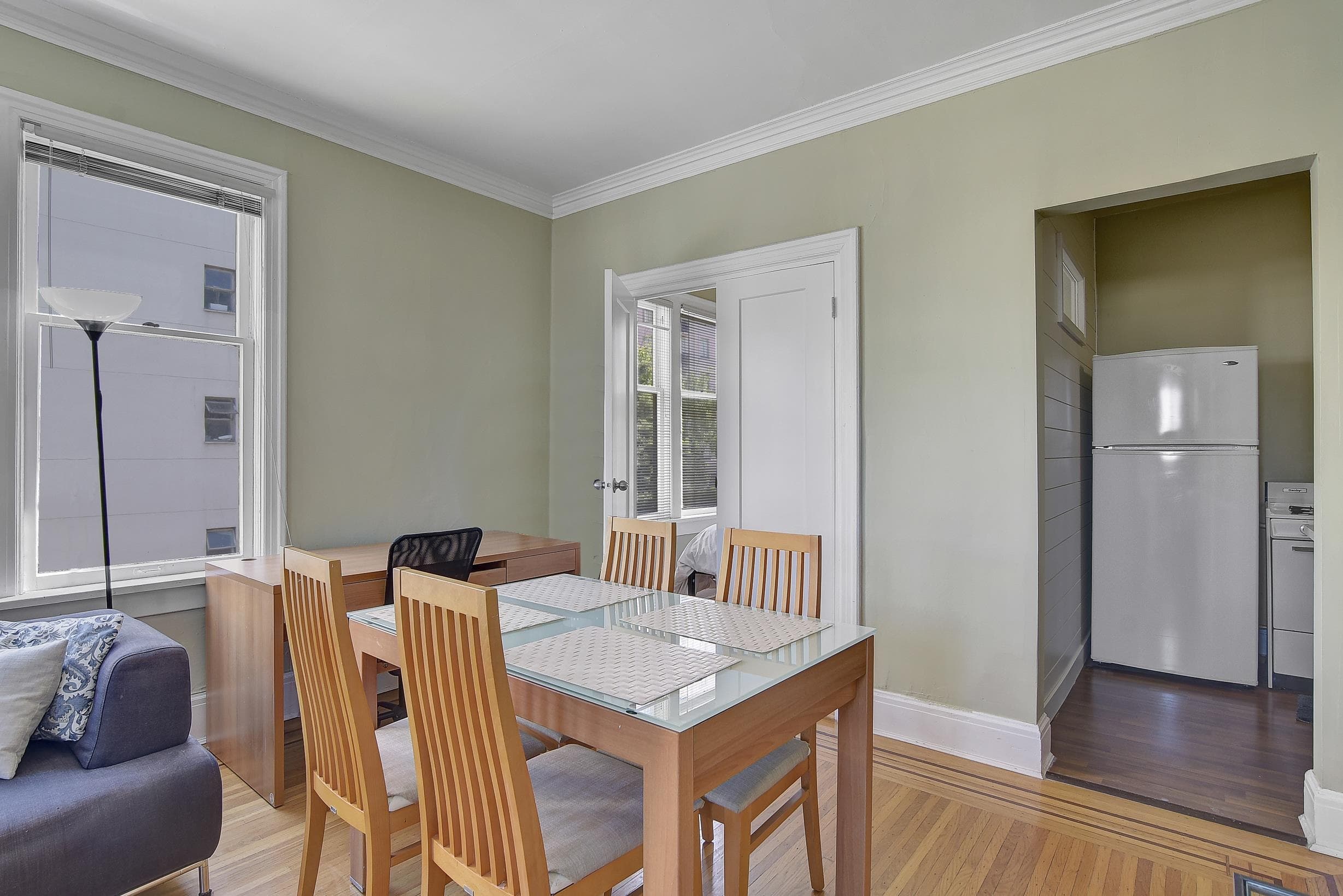15 Unfurnished - 935 Jervis Street, Vancouver, V6E 2B5 — photo 5