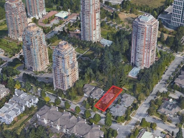 7478 Sandborne Avenue, Burnaby