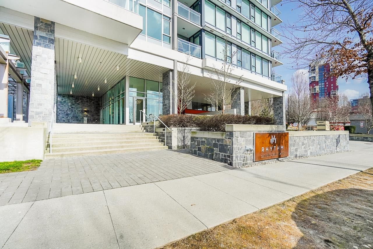 206 - 3281 E Kent Avenue North, Vancouver, V5S 0C4 — photo 2