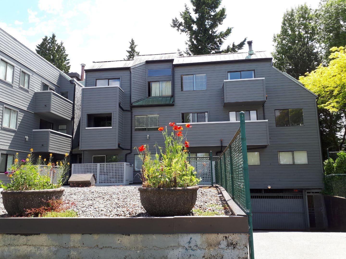 205 - 1948 Coquitlam Avenue, Port Coquitlam, V3B 1J3 — photo 1