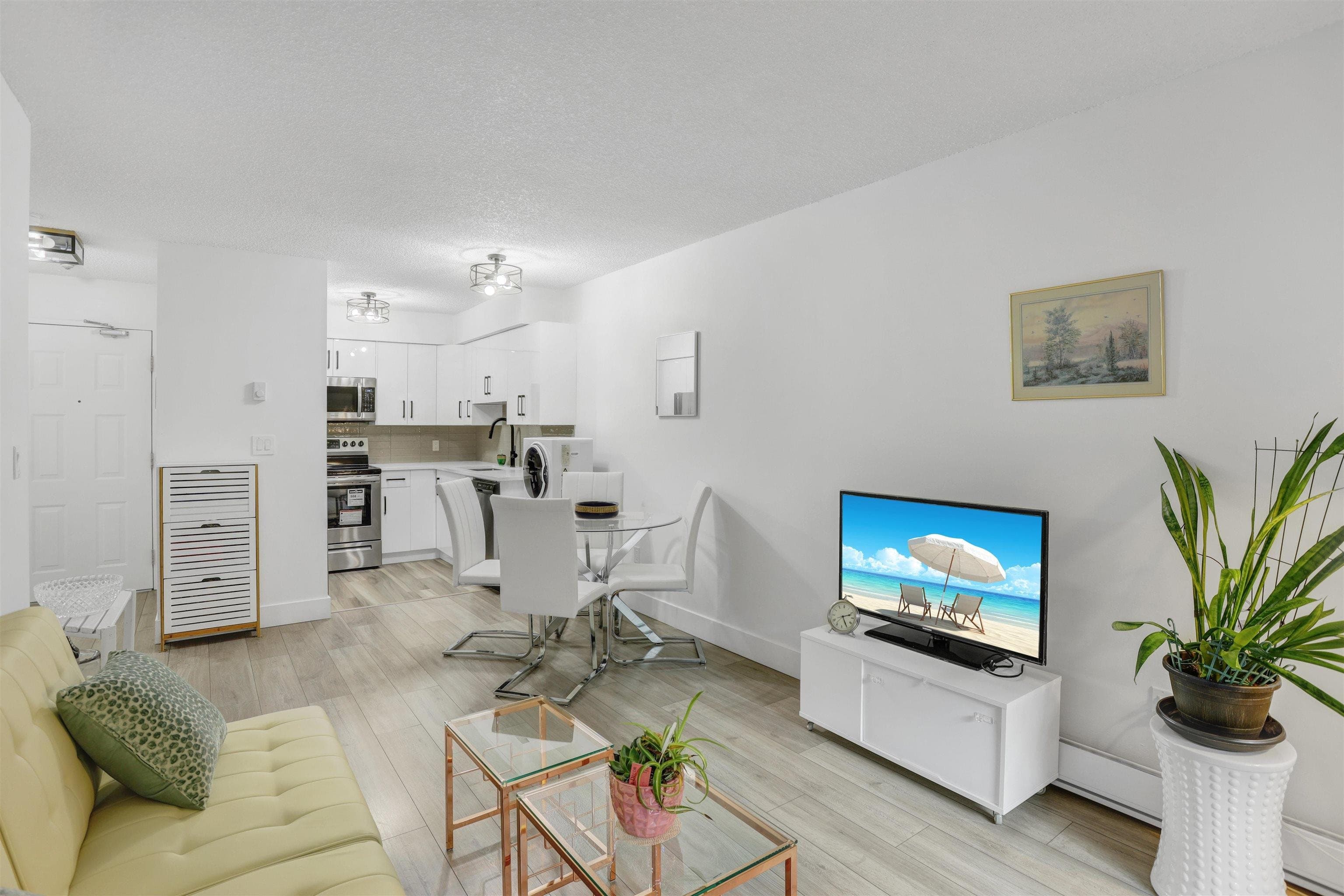 205 - 1948 Coquitlam Avenue, Port Coquitlam, V3B 1J3 — photo 5