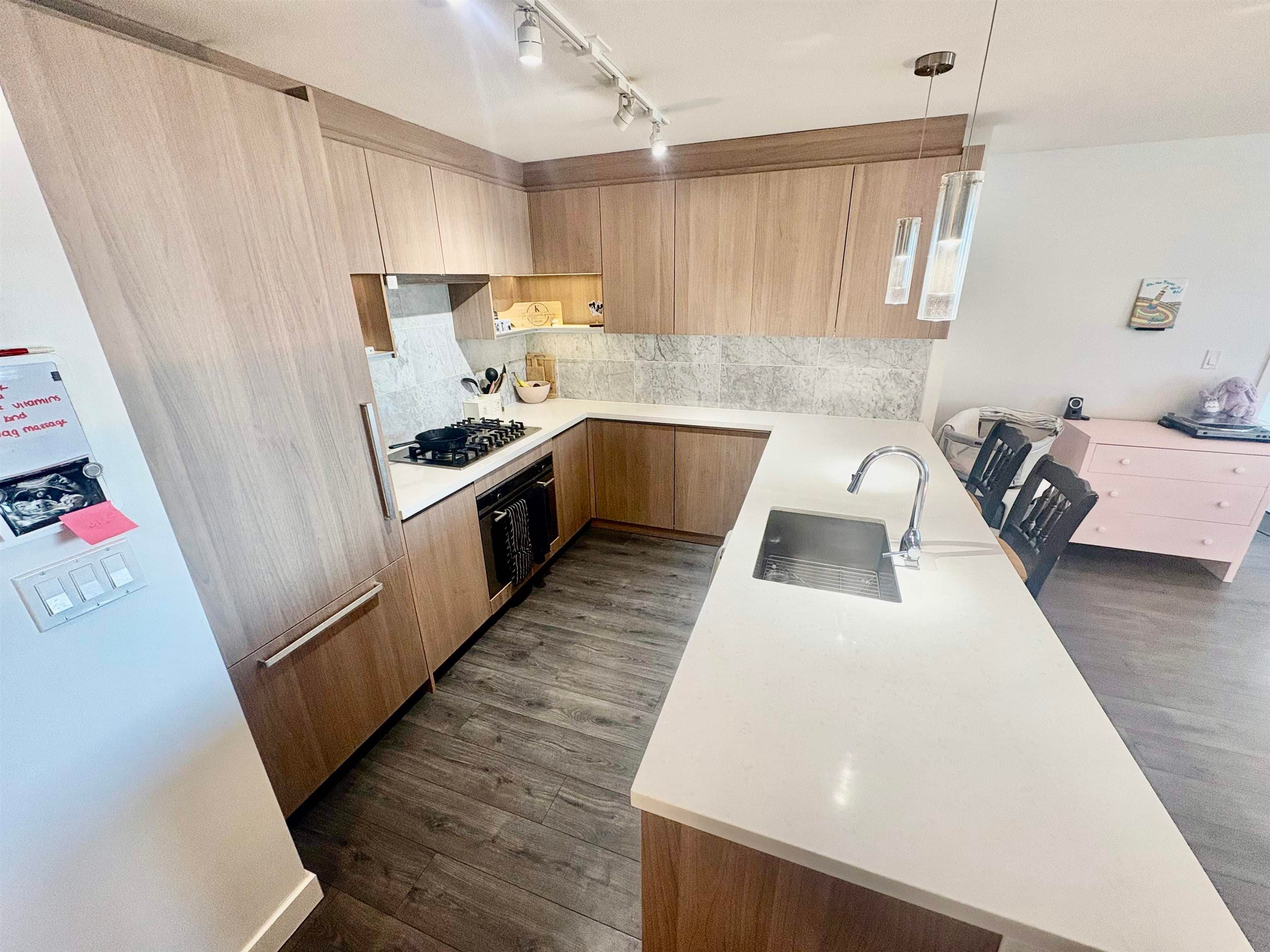 2806 - 13696 100 Avenue, Surrey, V3T 0L5 — photo 3