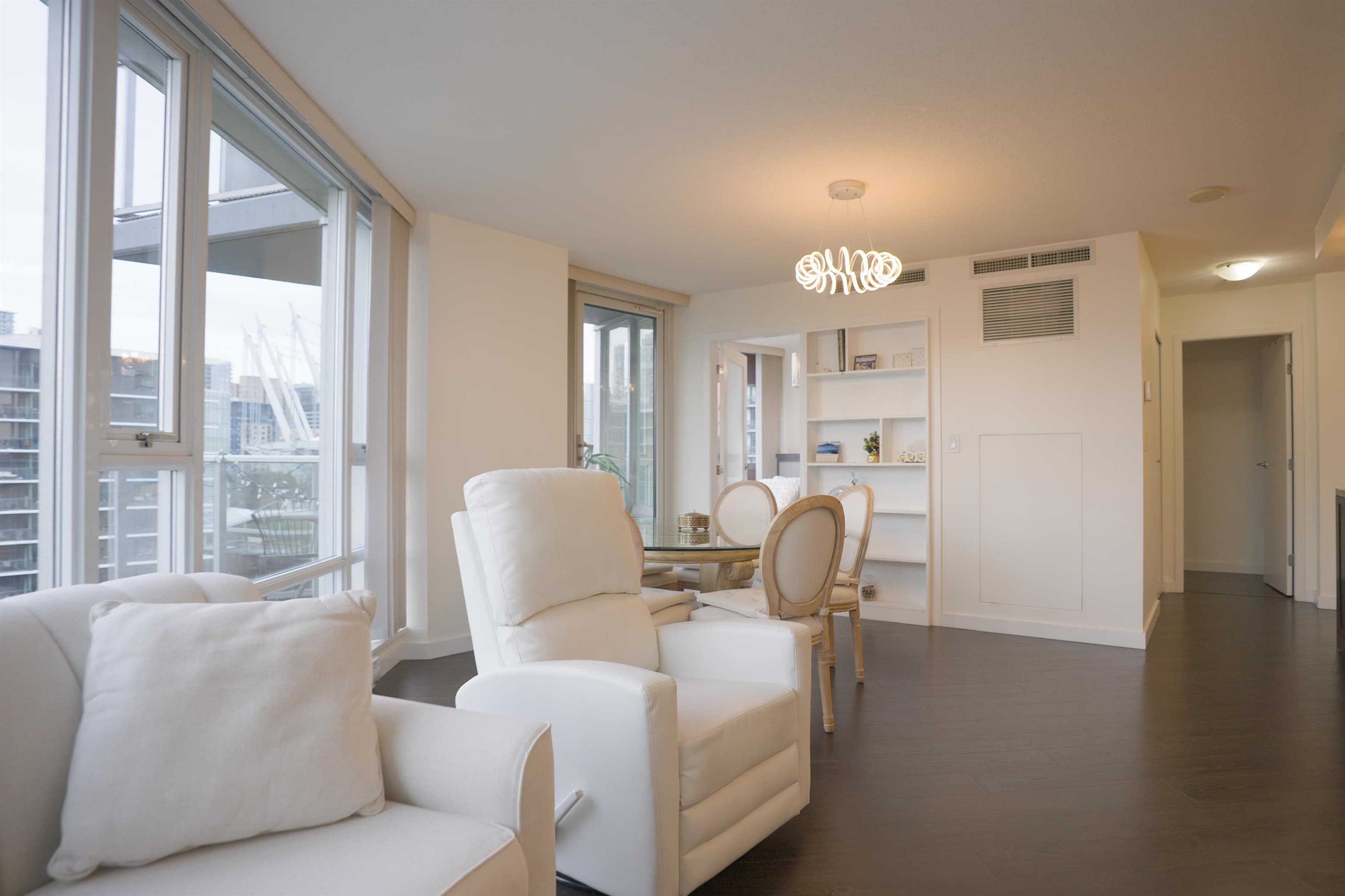1907 - 918 Cooperage Way, Vancouver, V6B 0A7 — photo 5
