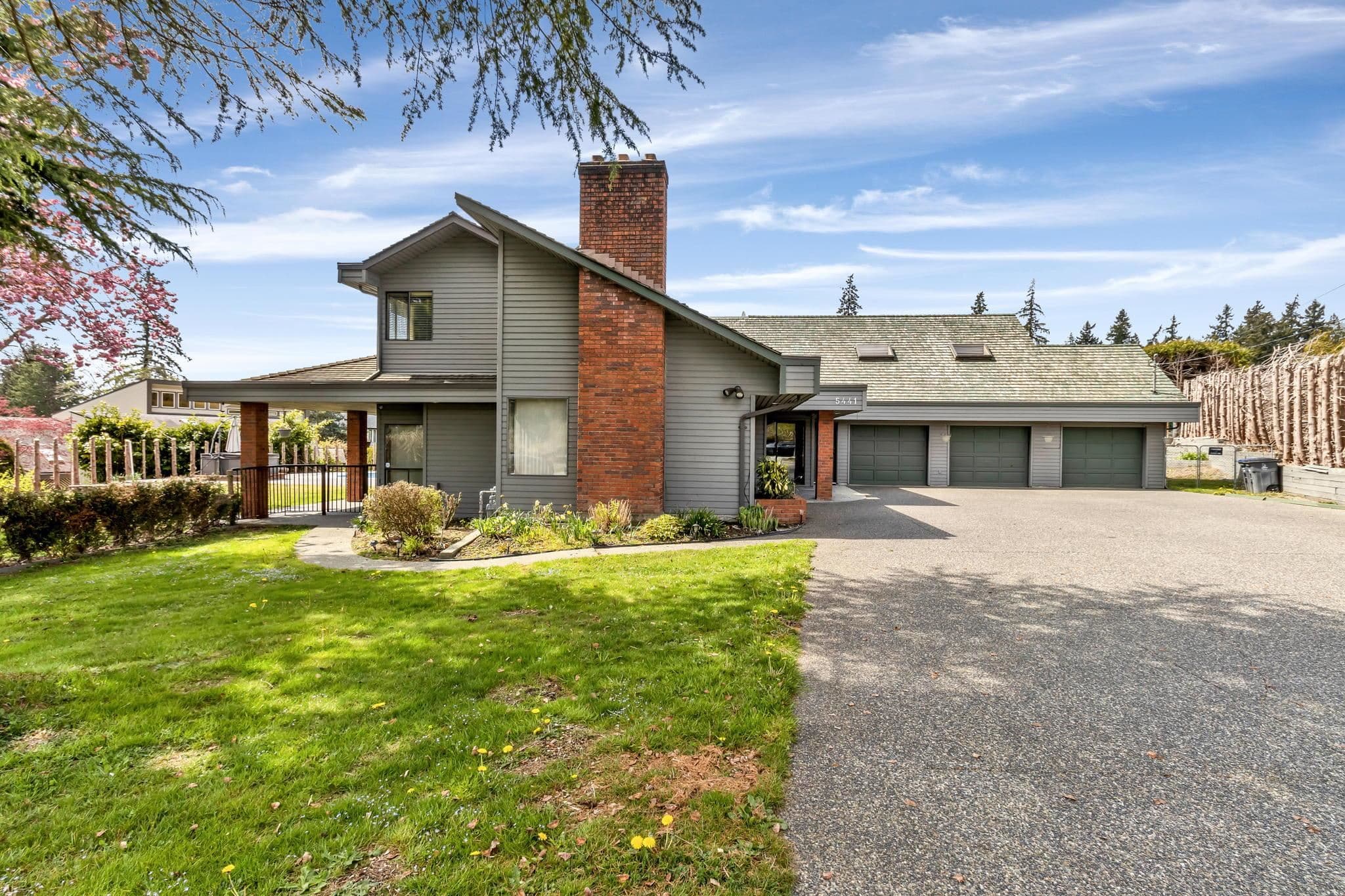 5441 128 Street, Surrey, V3X 1T8 — photo 3