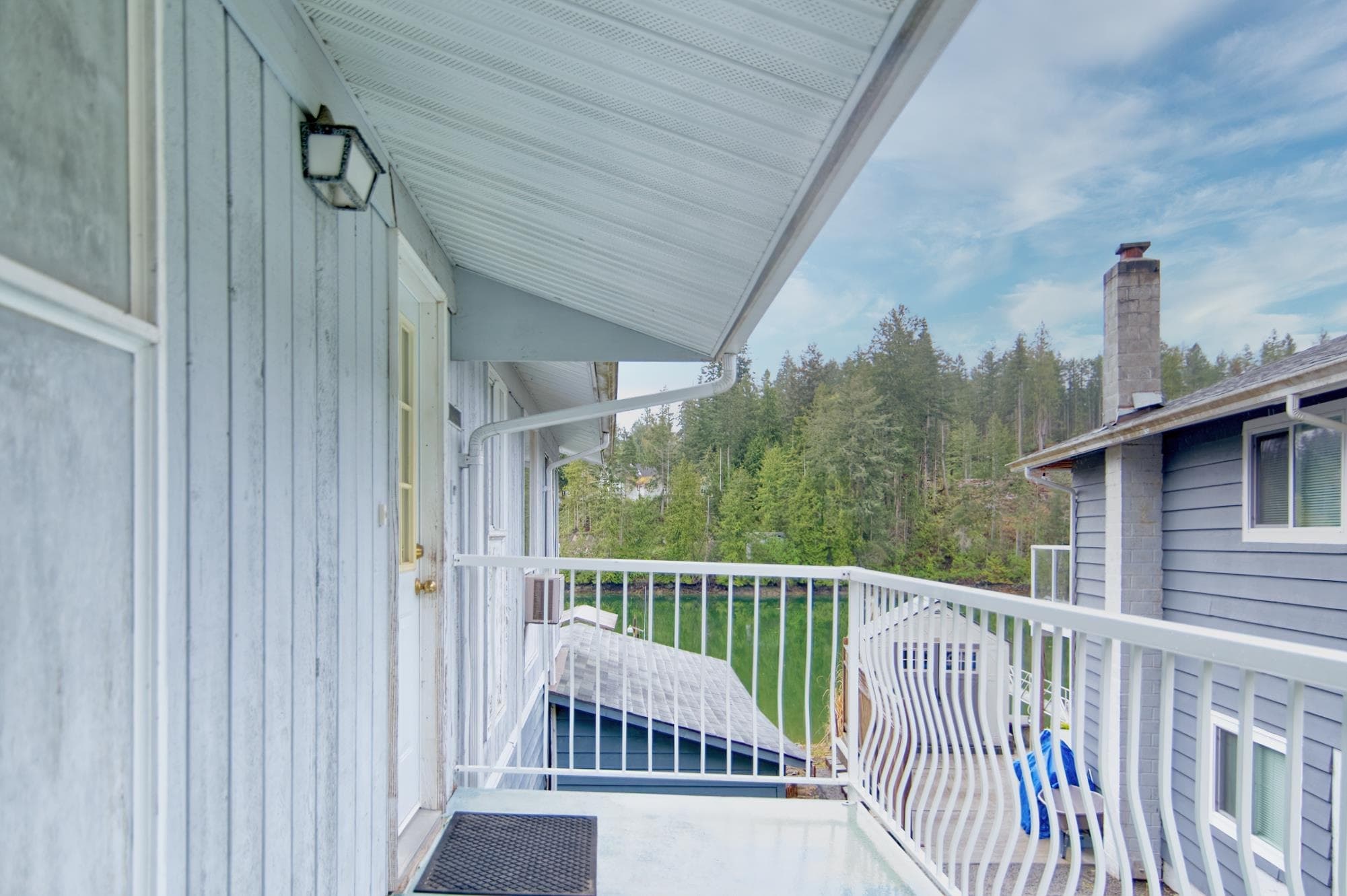 4618 Gerrans Bay Road, Madeira Park, V0N 2H1 — photo 4