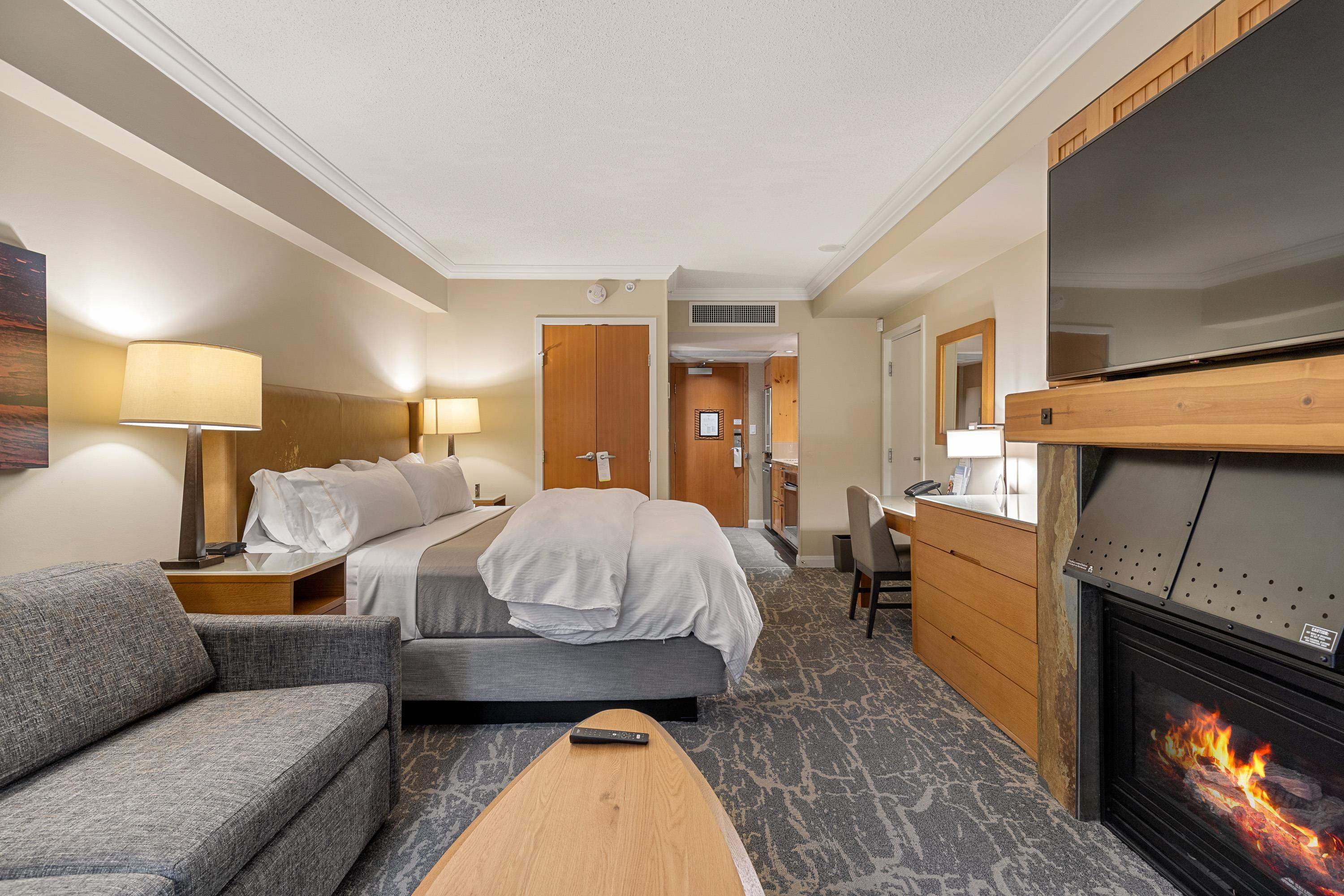 416 - 4090 Whistler Way, Whistler, V8E 1J3 — photo 2