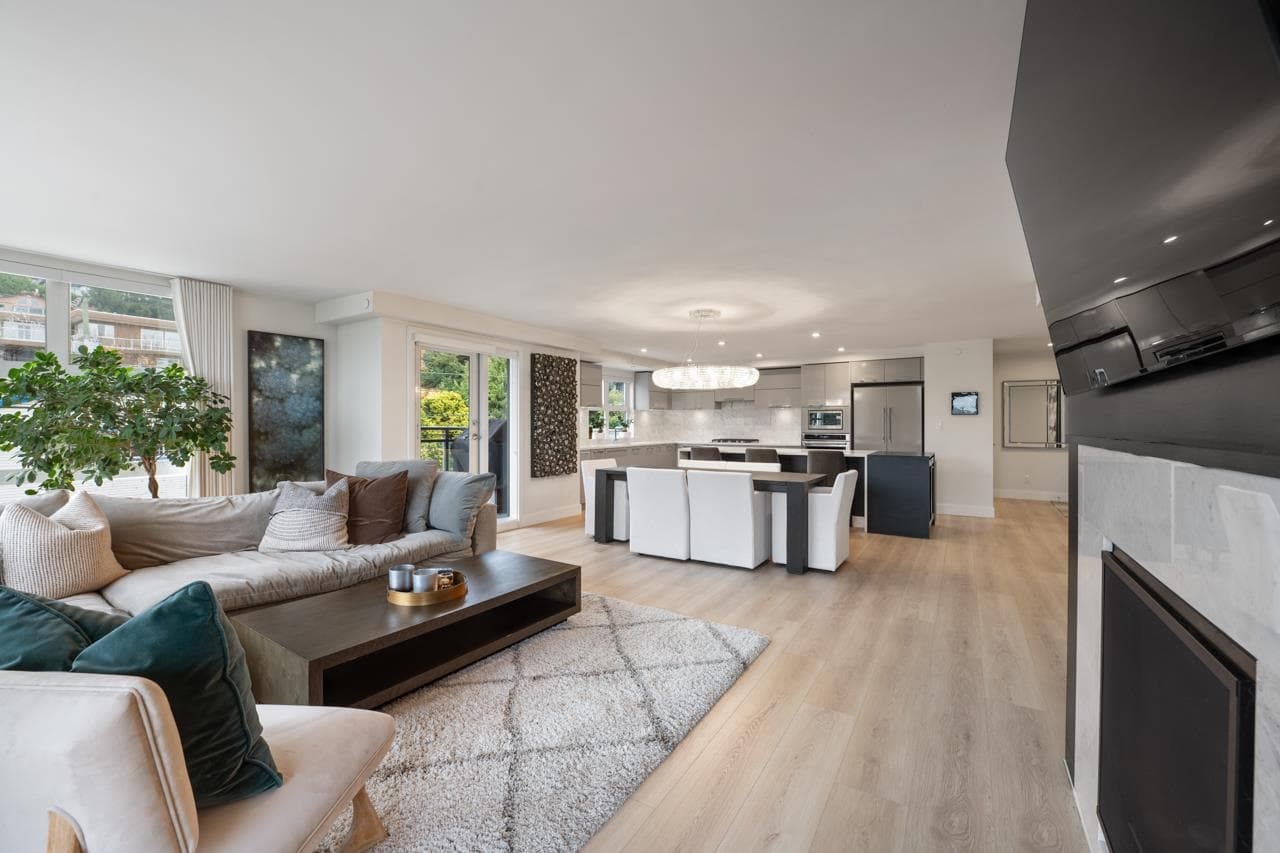 303 - 1160 Oxford Street, White Rock, V4B 0B3 — photo 3