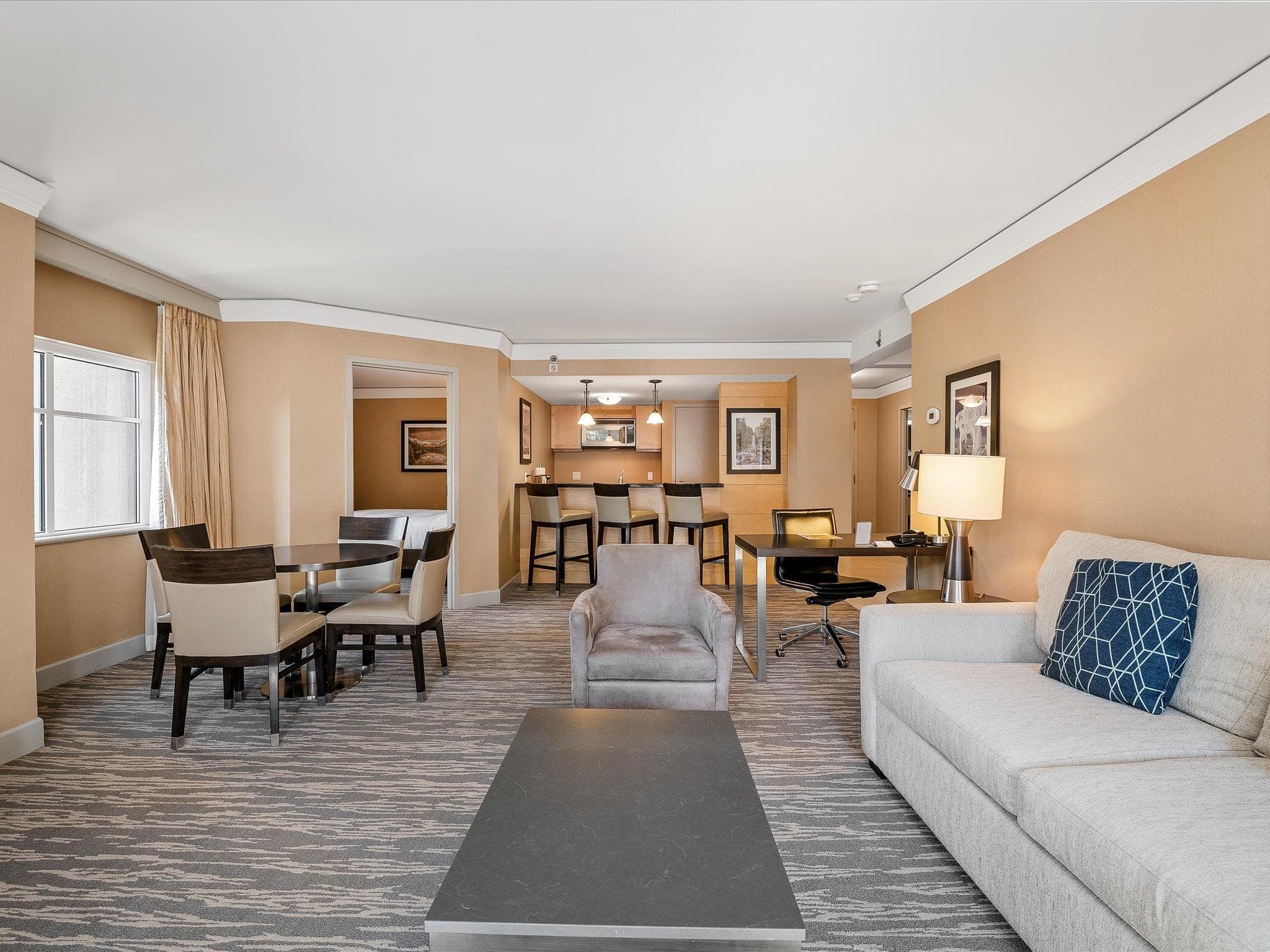 428/430 - 4050 Whistler Way, Whistler, V8E 1H9 — photo 4