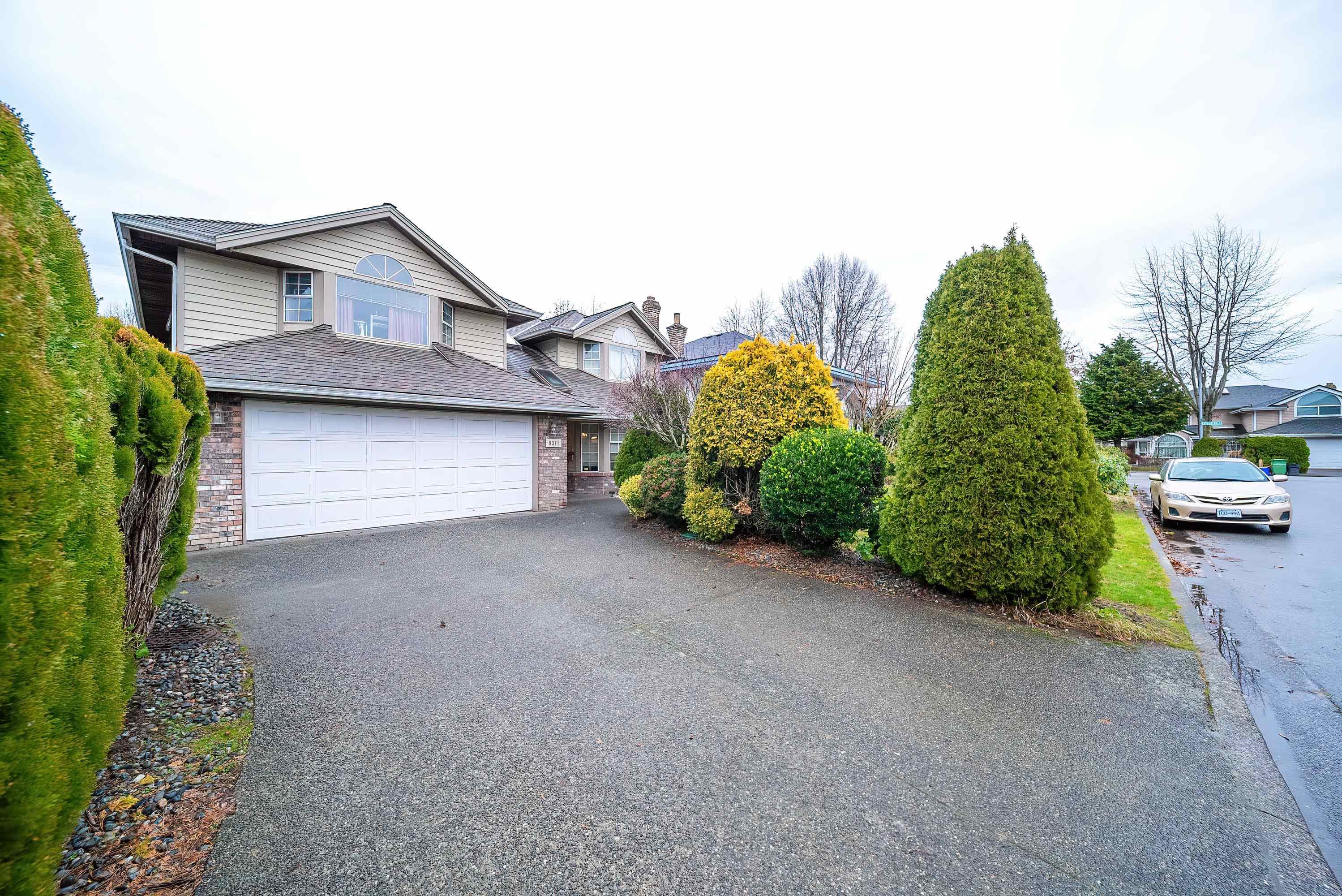 9311 Cunningham Place, Richmond, V6X 3N7 — photo 2