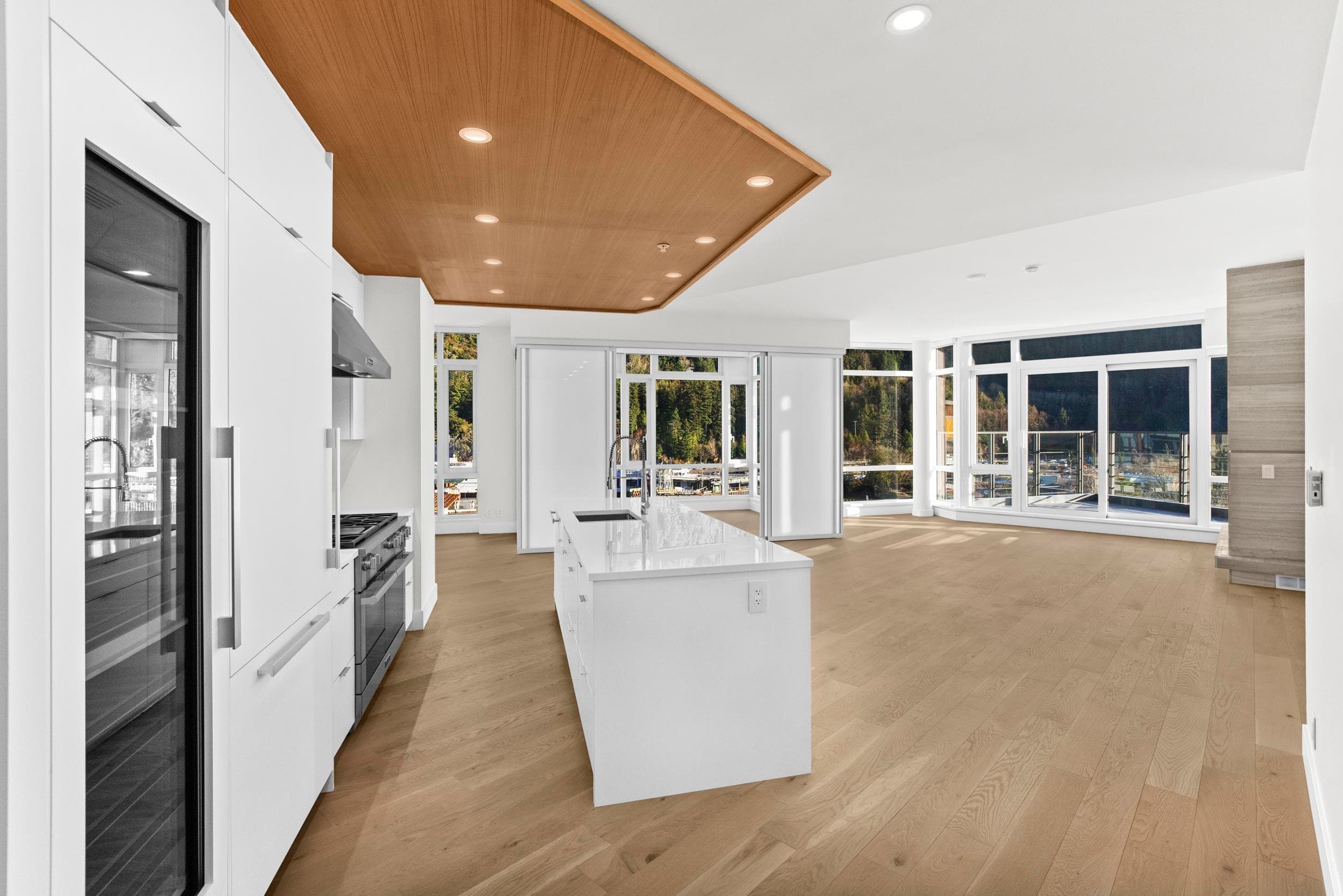 701 - 6687 Nelson Avenue, West Vancouver, V7W 2B2 — photo 5