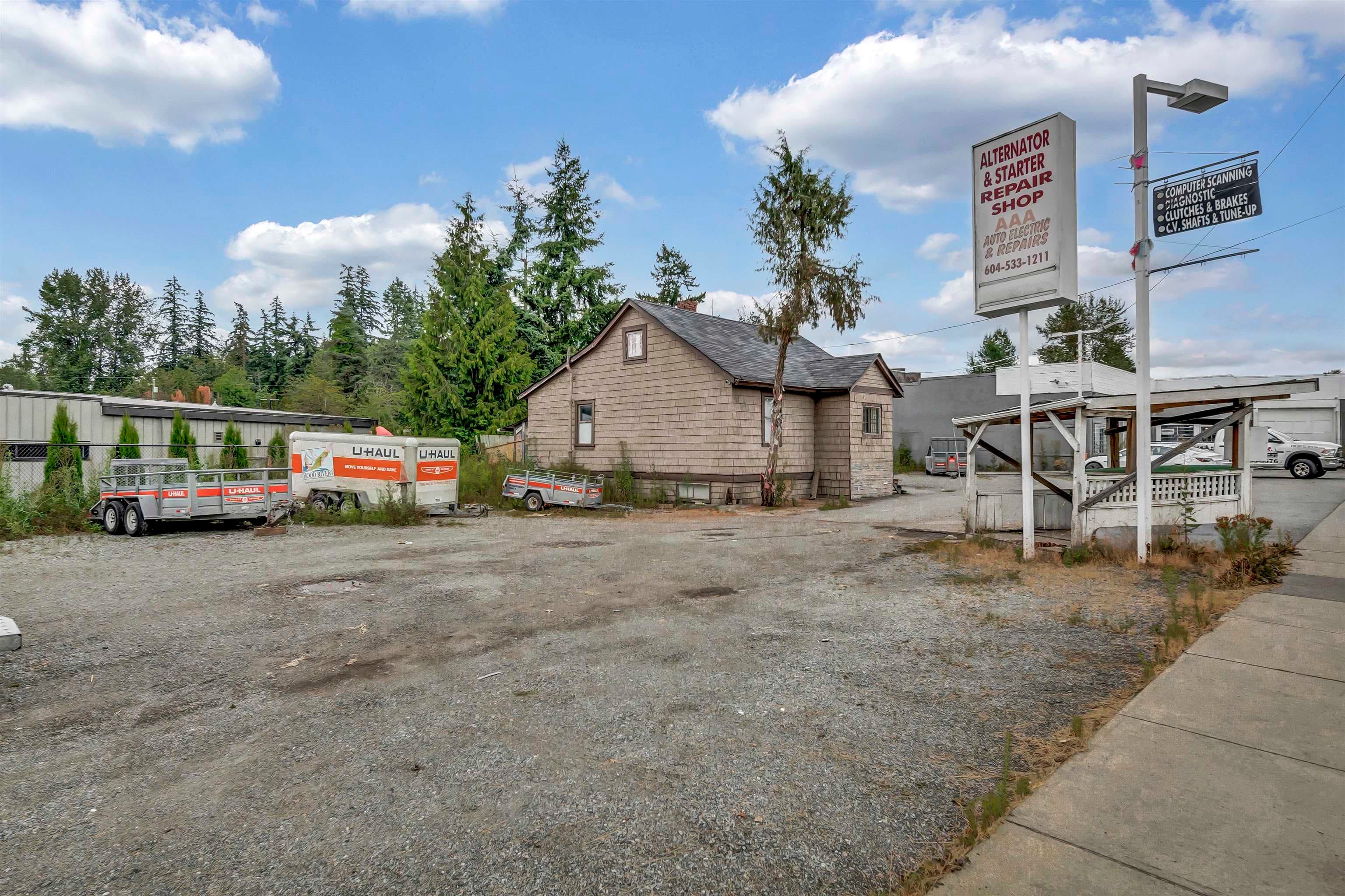 23359 Fraser Highway, Langley