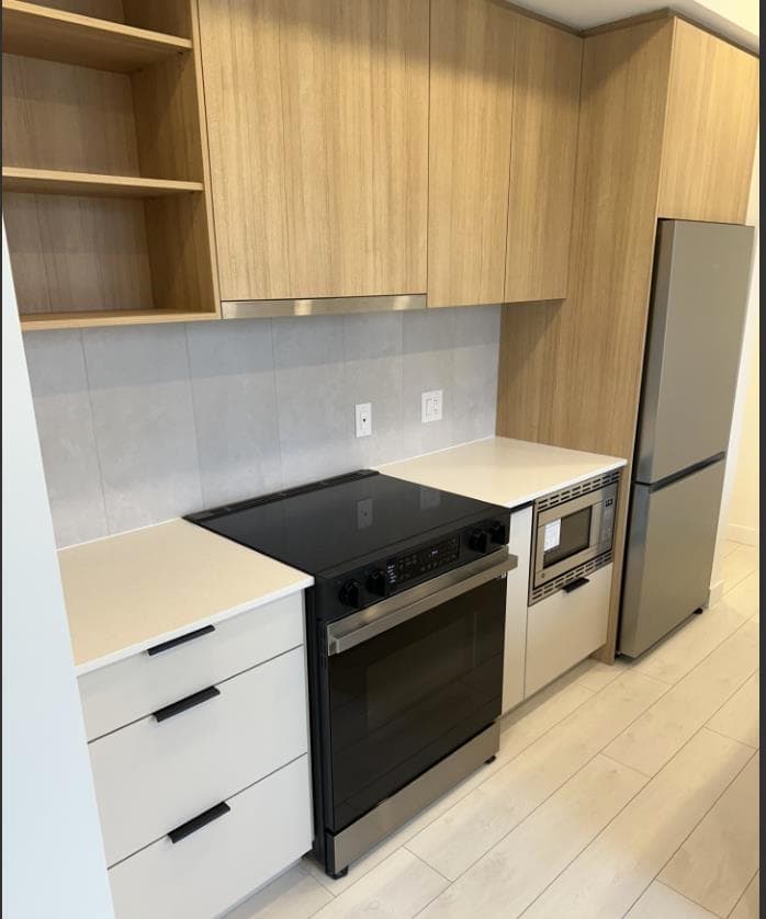 317 - 13439 94a Avenue, Surrey, V3V 0G9 — photo 3