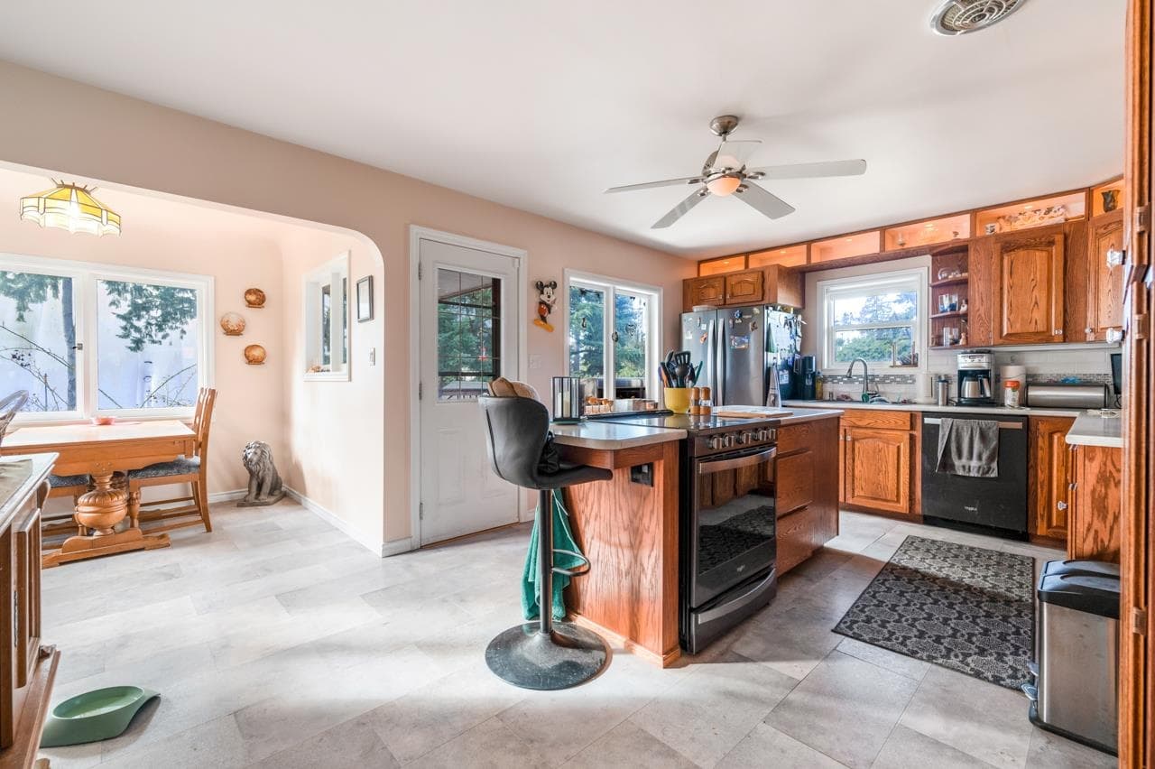 10320 Caithcart Road, Richmond, V6X 1N2 — photo 4